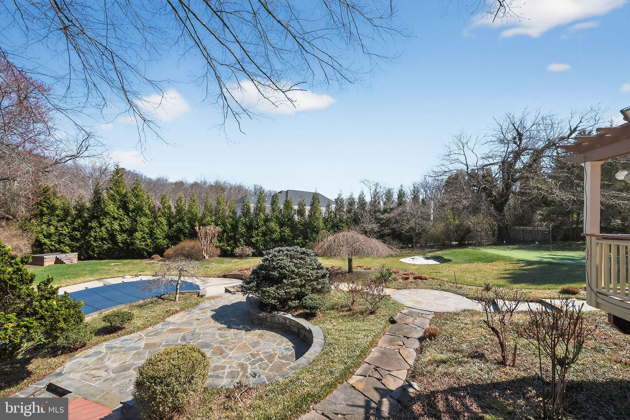 ELKINS - Residential