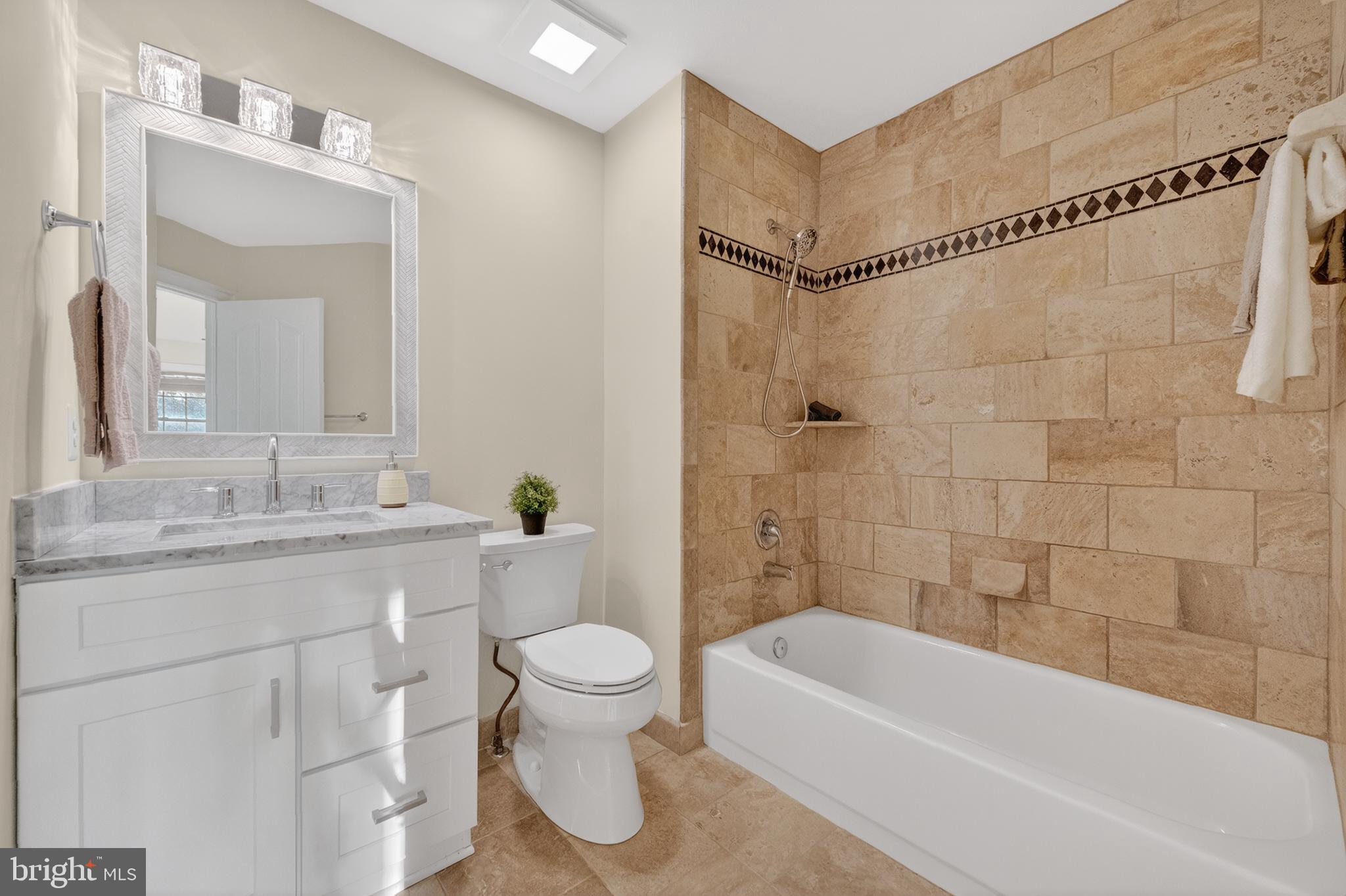 ELKINS - Residential