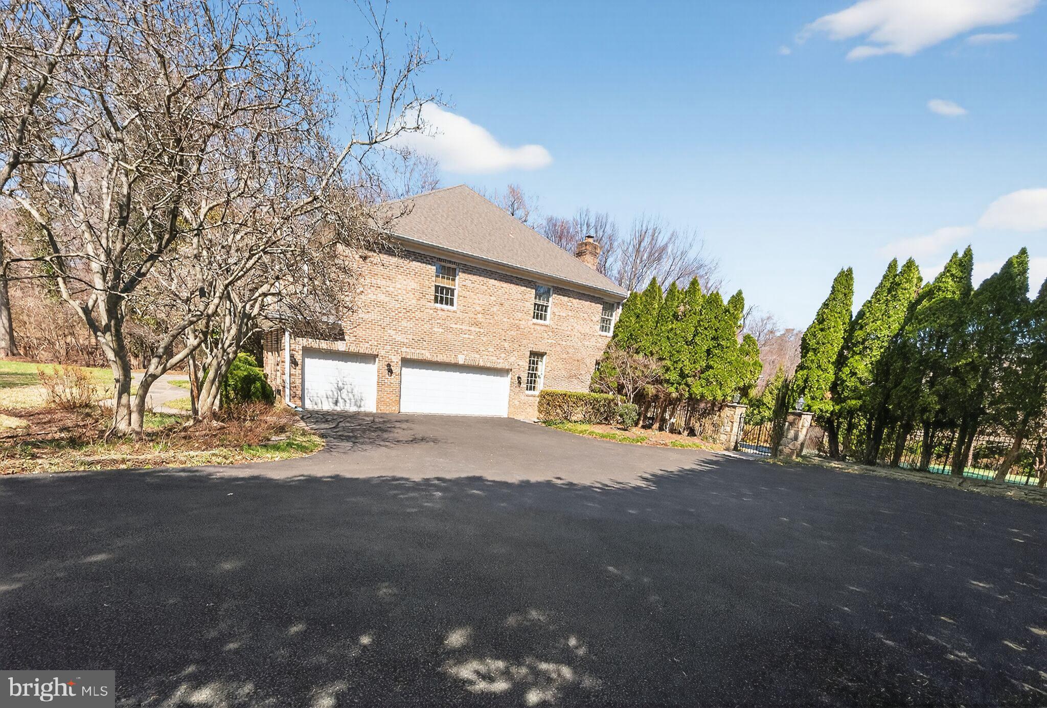 9012 OLD DOMINION DRIVE A