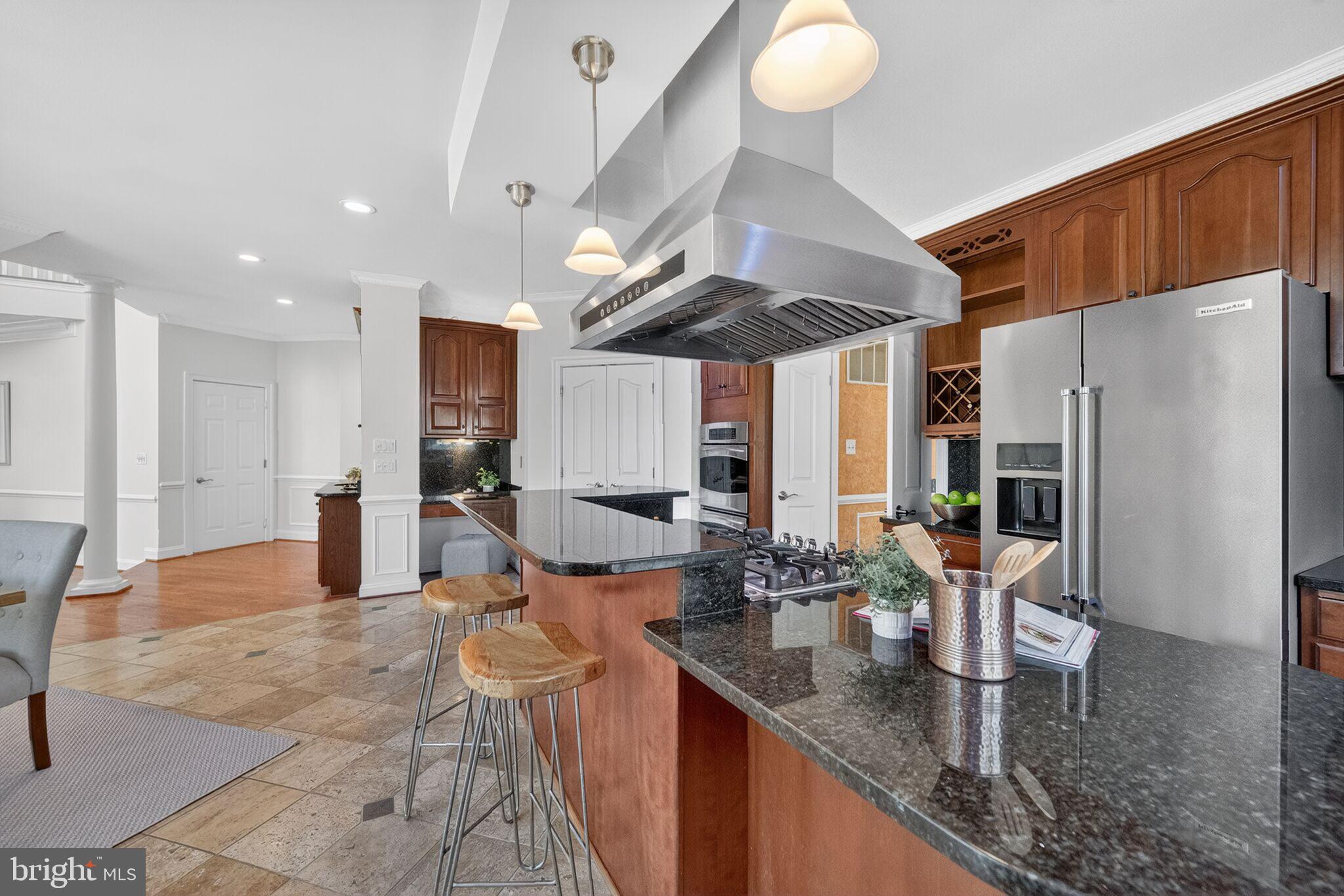 ELKINS - Residential