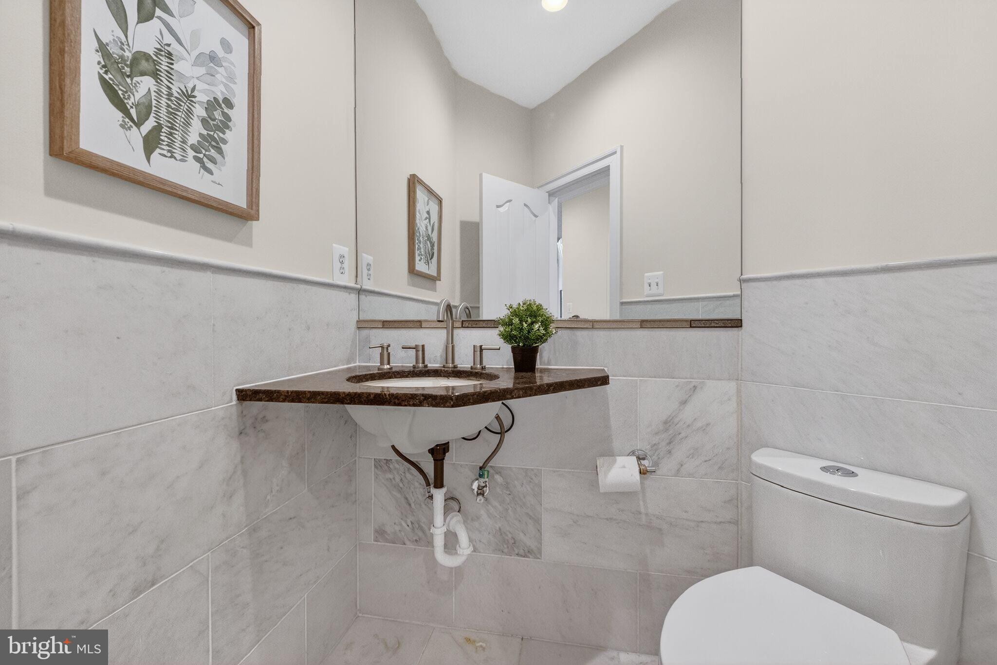 ELKINS - Residential