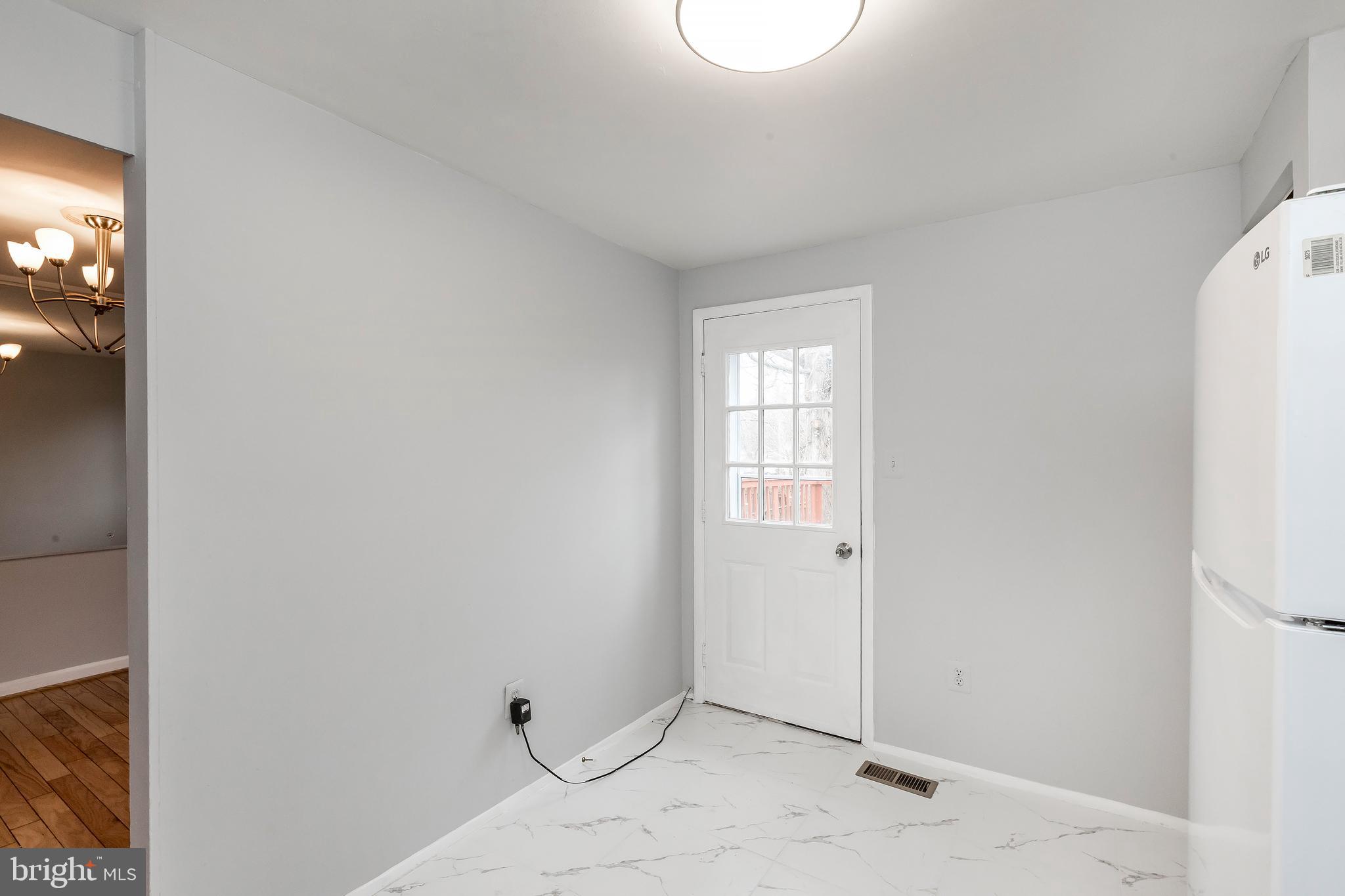 MILL CREEK SOUTH - Residential