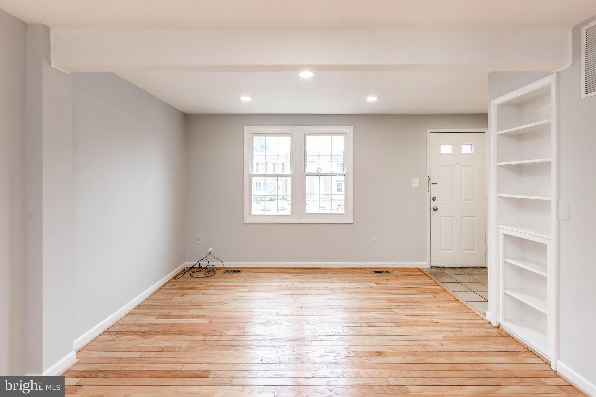 MILL CREEK SOUTH - Residential