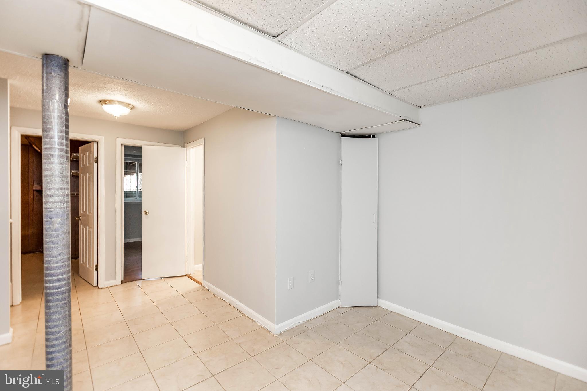 MILL CREEK SOUTH - Residential