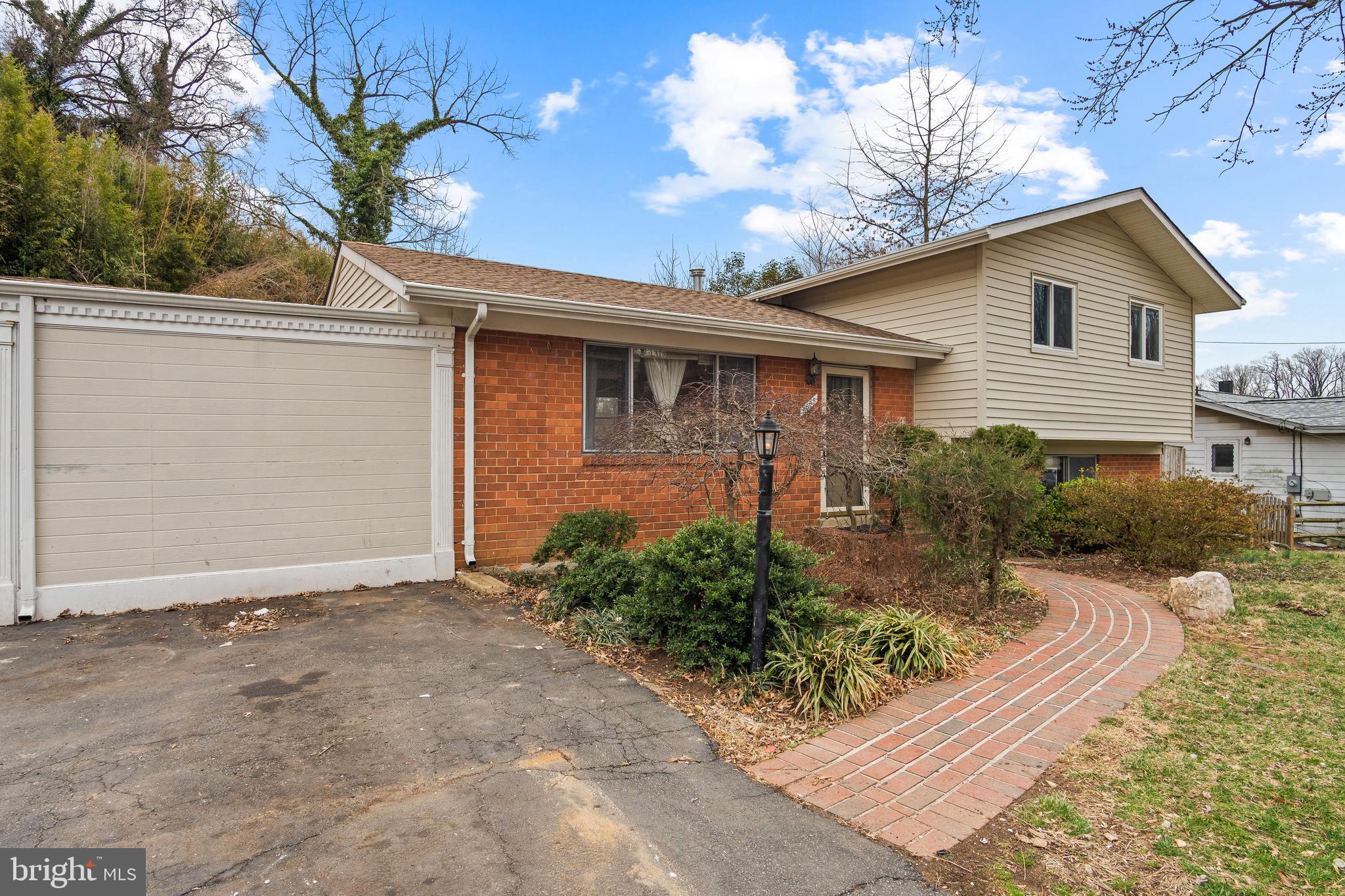 RAVENSWORTH - Residential