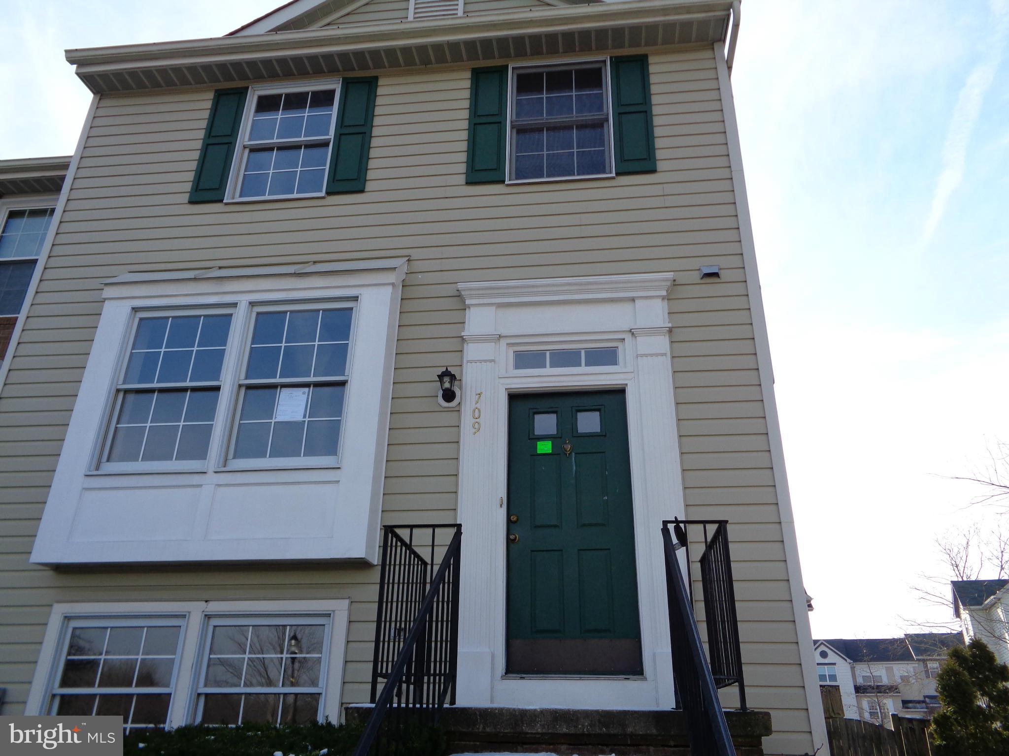 PINEY ORCHARD - Residential