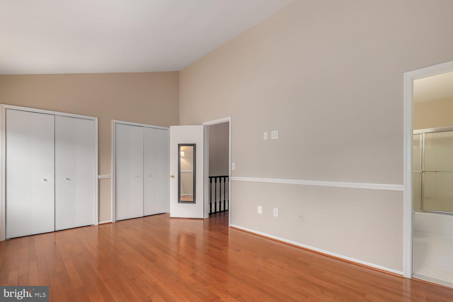 COUNTRYSIDE - Residential