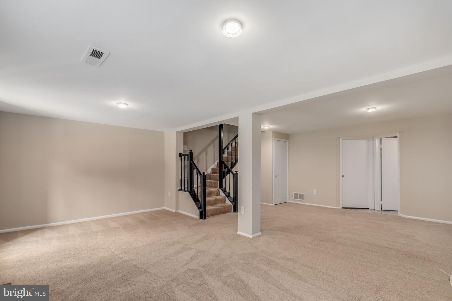 COUNTRYSIDE - Residential