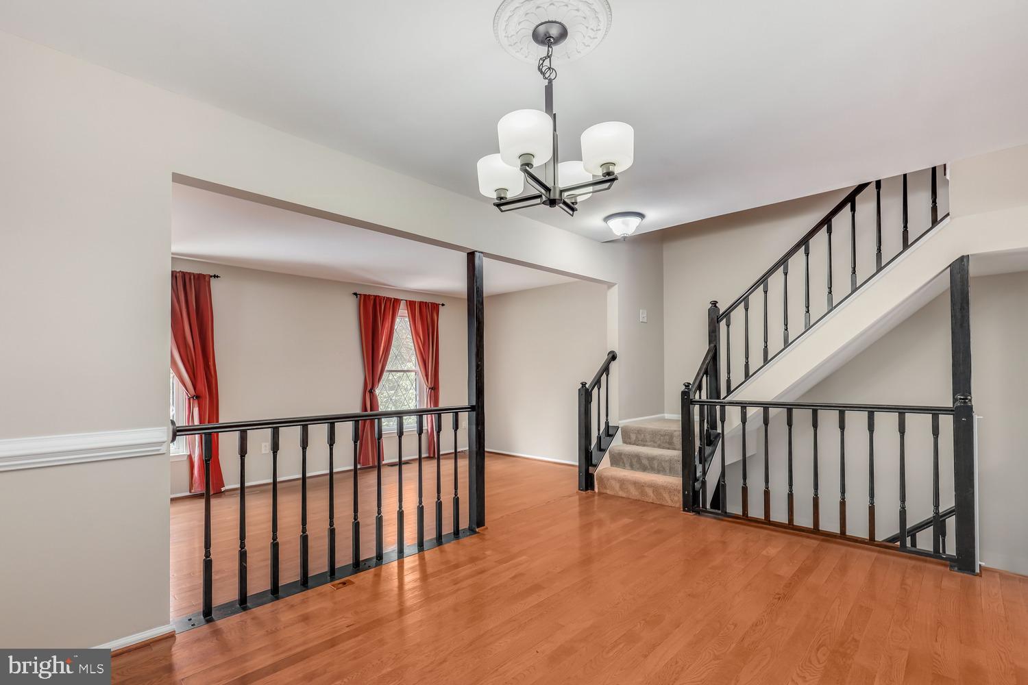 COUNTRYSIDE - Residential