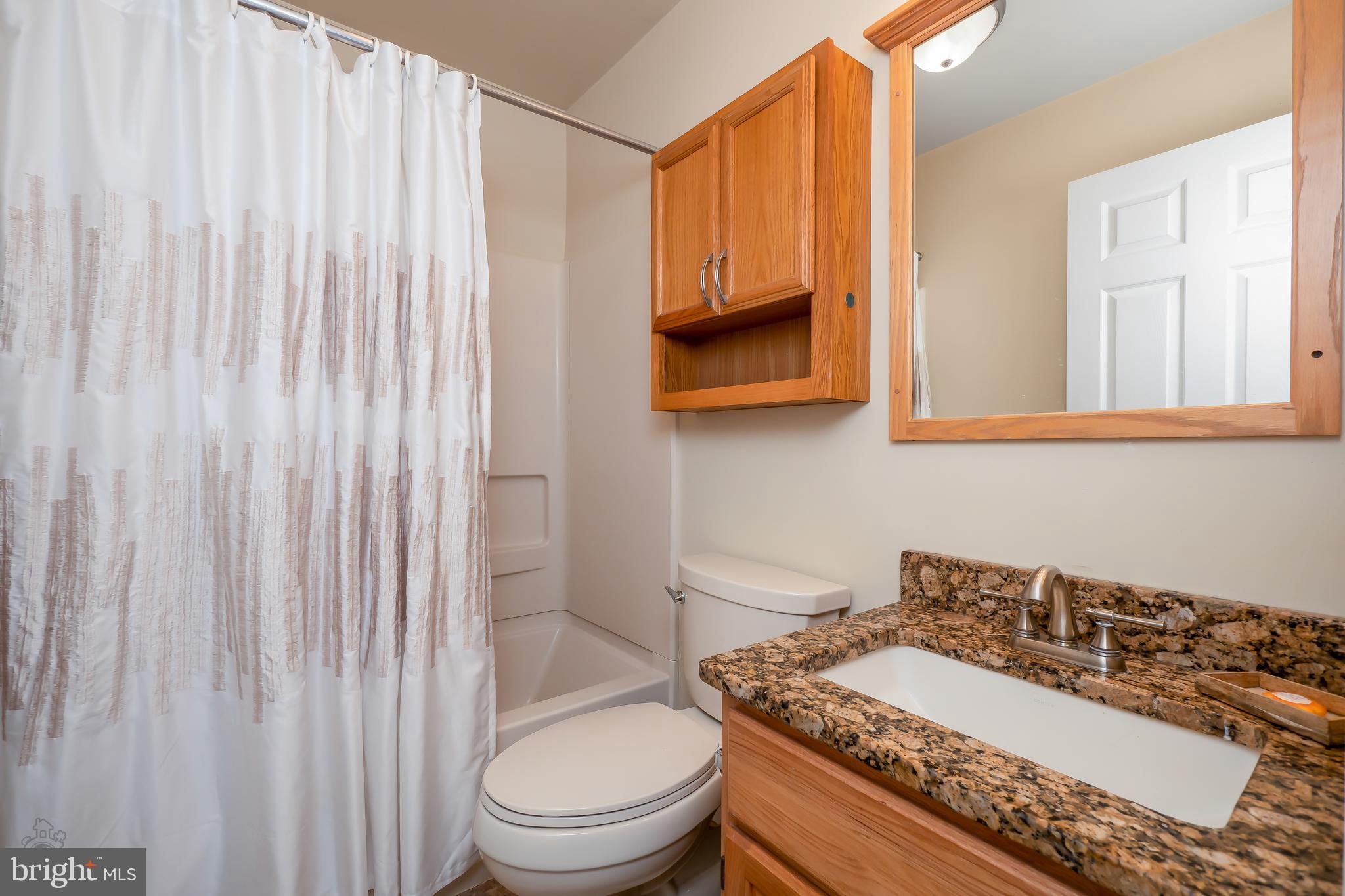 THE OAKS - Residential