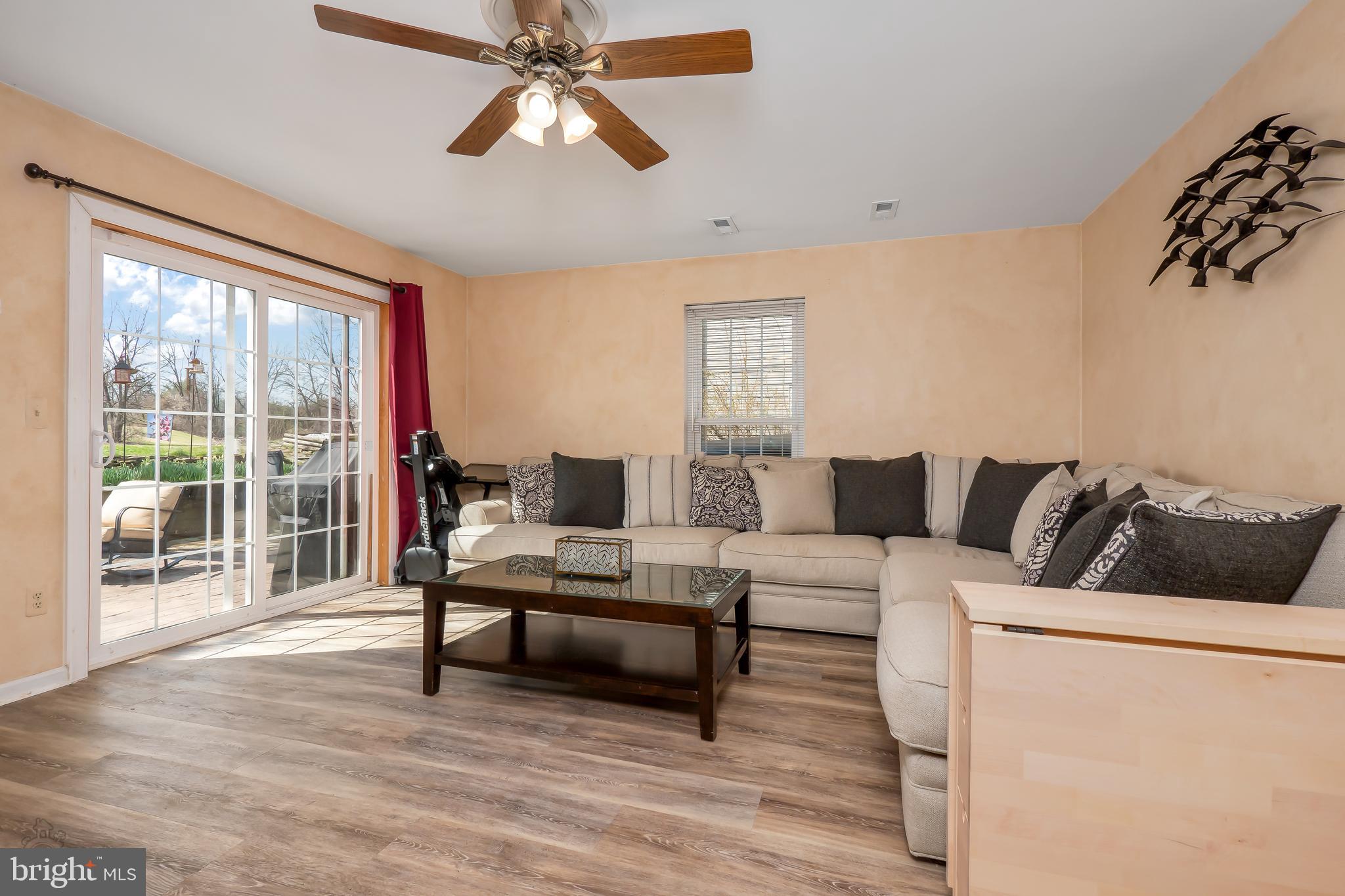 THE OAKS - Residential