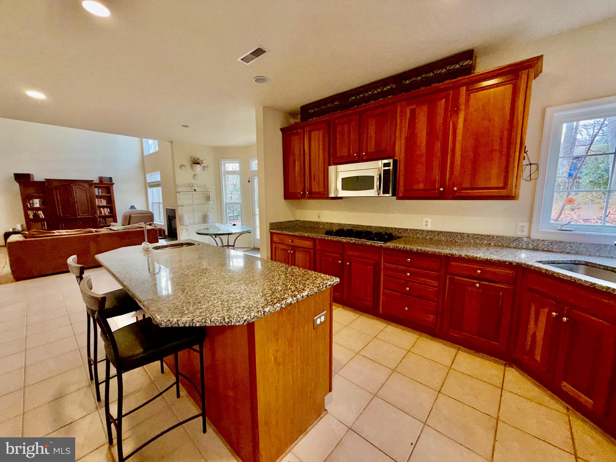 ROCKVILLE HEIGHTS - Residential