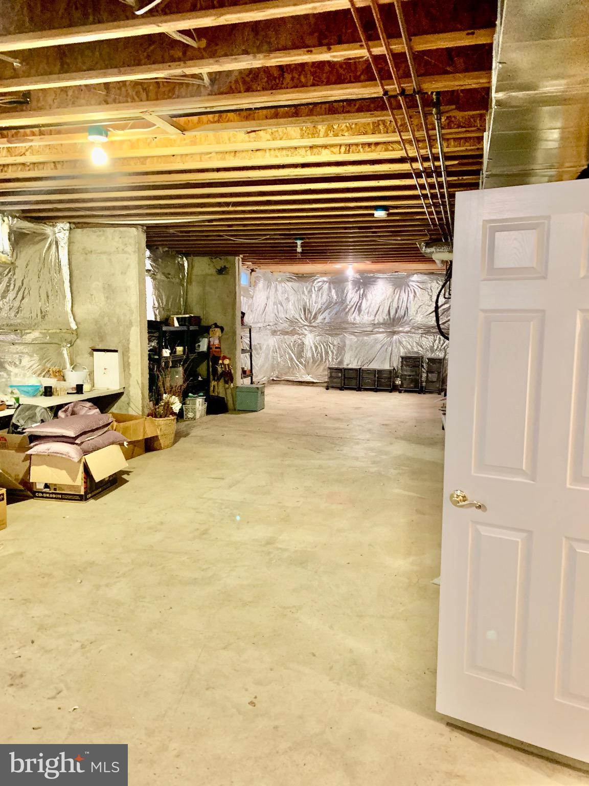 ROCKVILLE HEIGHTS - Residential