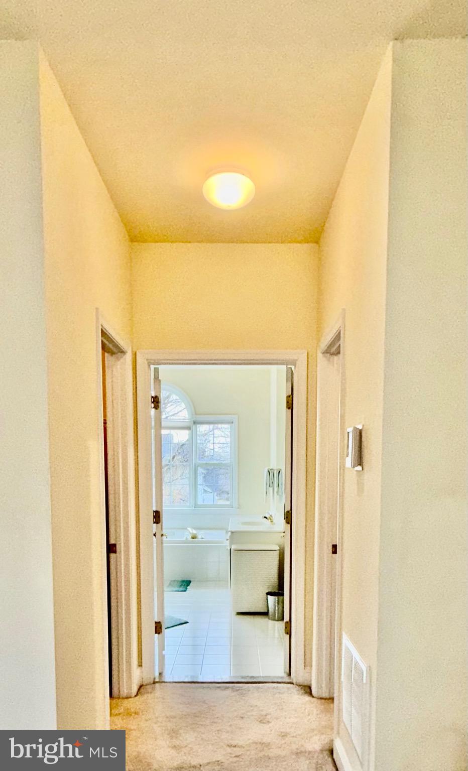 ROCKVILLE HEIGHTS - Residential