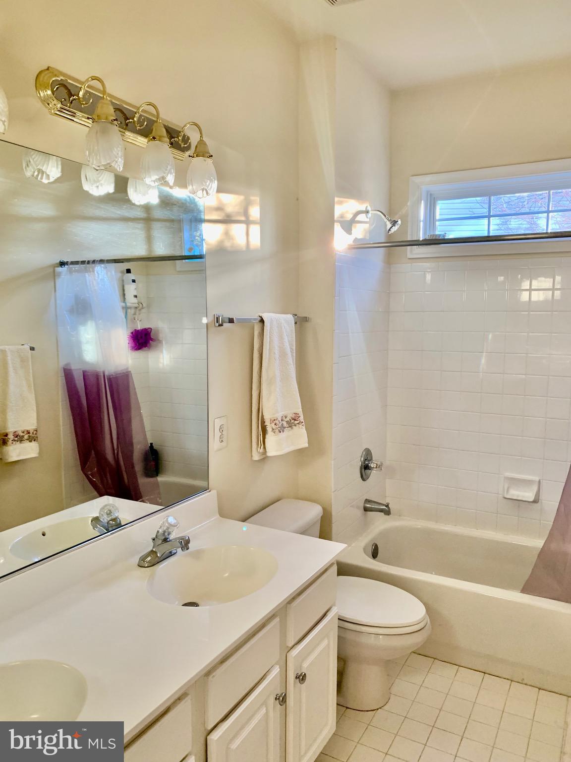 ROCKVILLE HEIGHTS - Residential