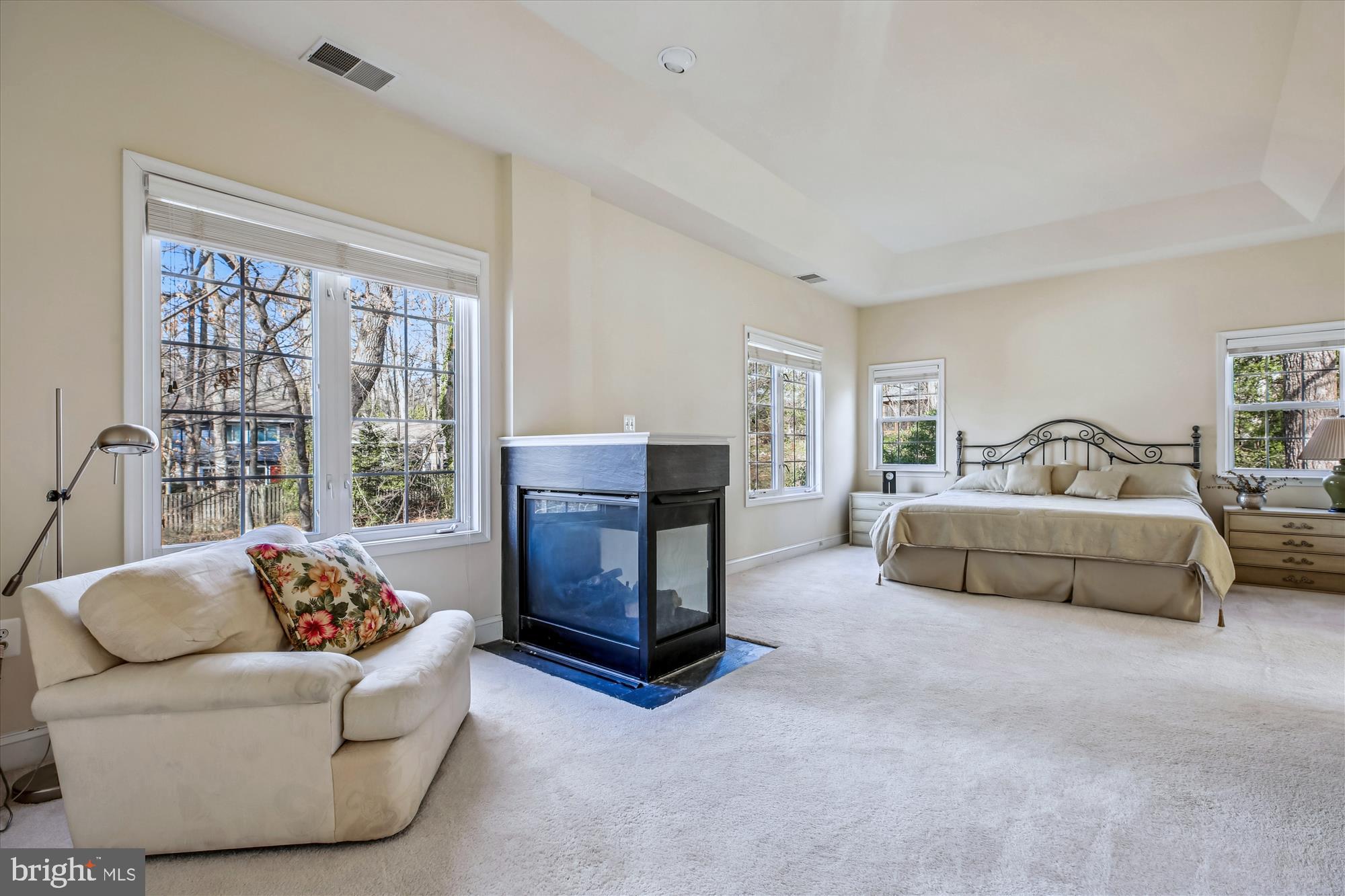 ROCKVILLE HEIGHTS - Residential