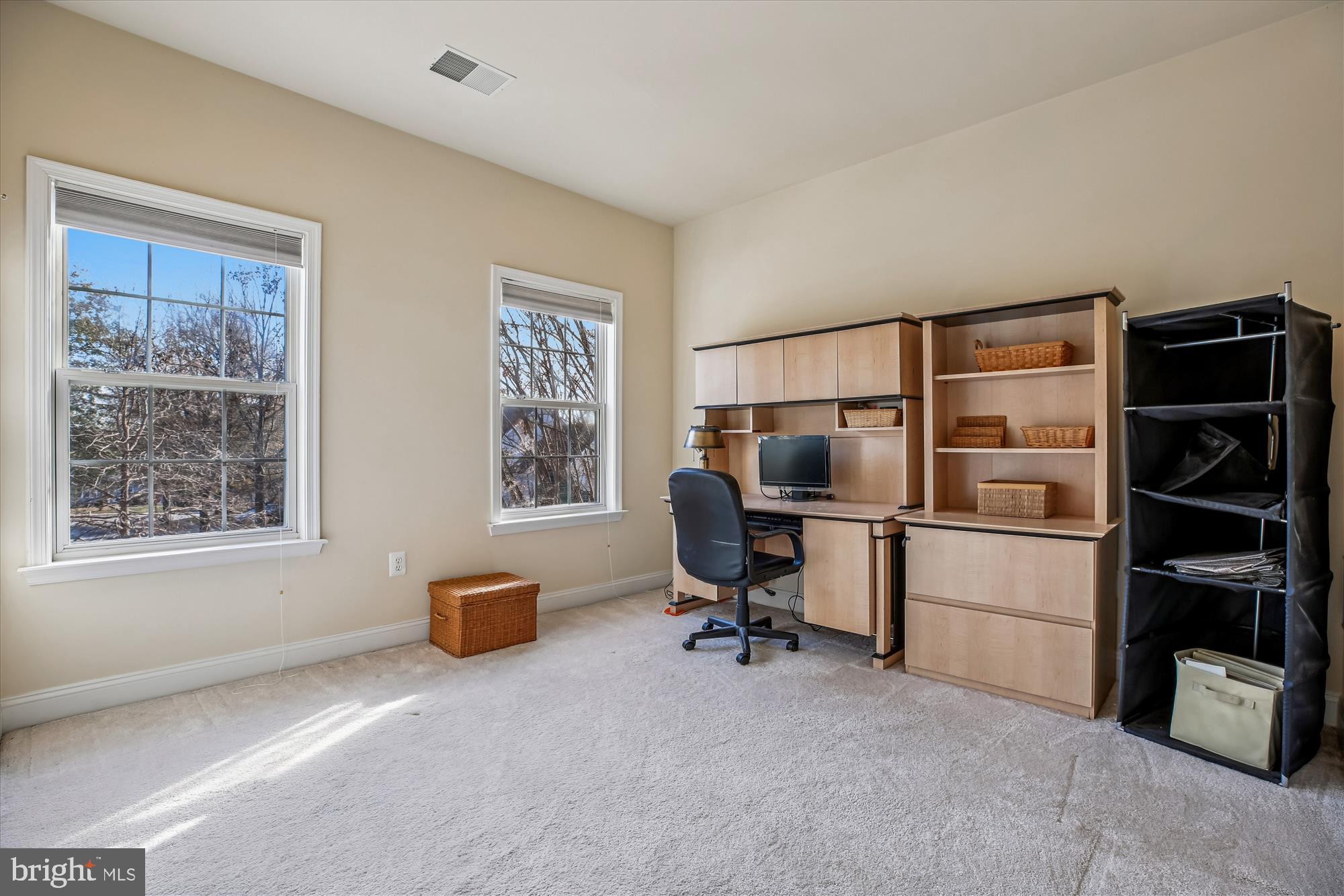 ROCKVILLE HEIGHTS - Residential