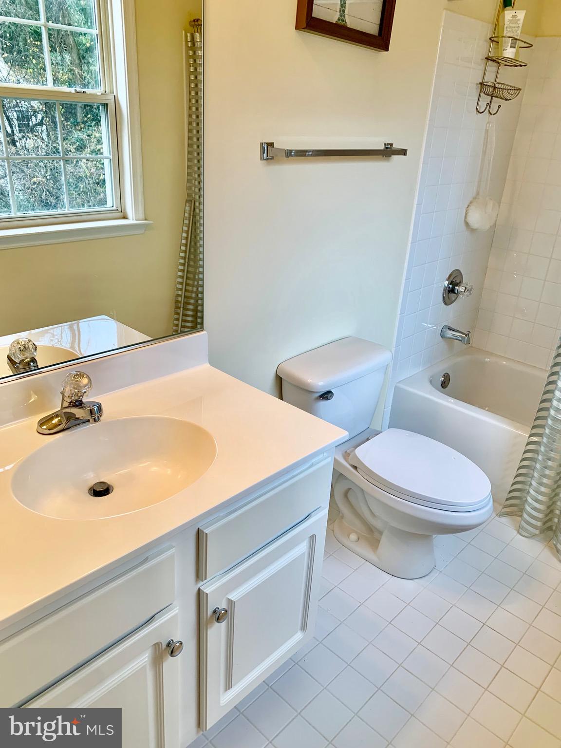 ROCKVILLE HEIGHTS - Residential