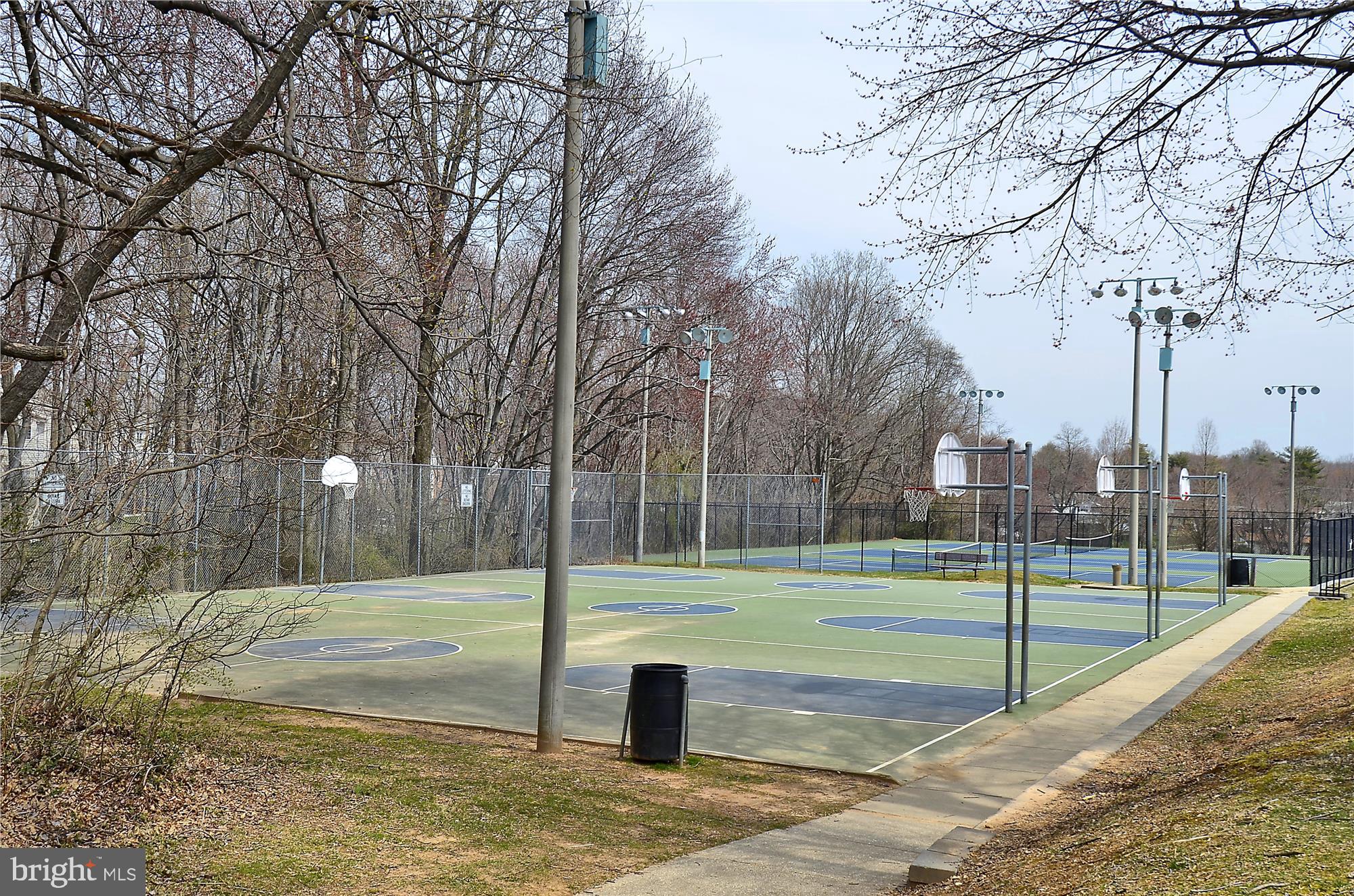 ROCKVILLE HEIGHTS - Residential