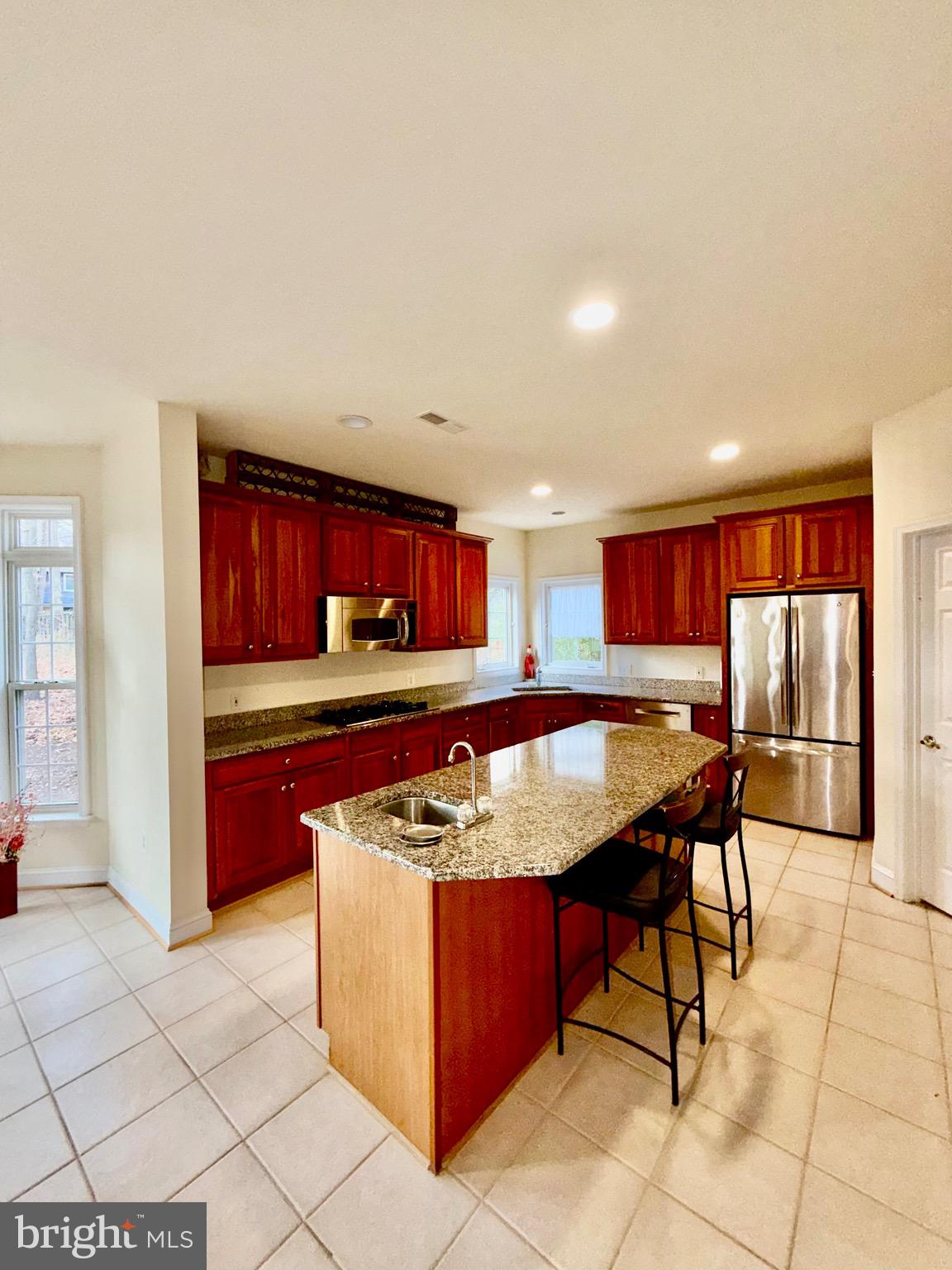 ROCKVILLE HEIGHTS - Residential