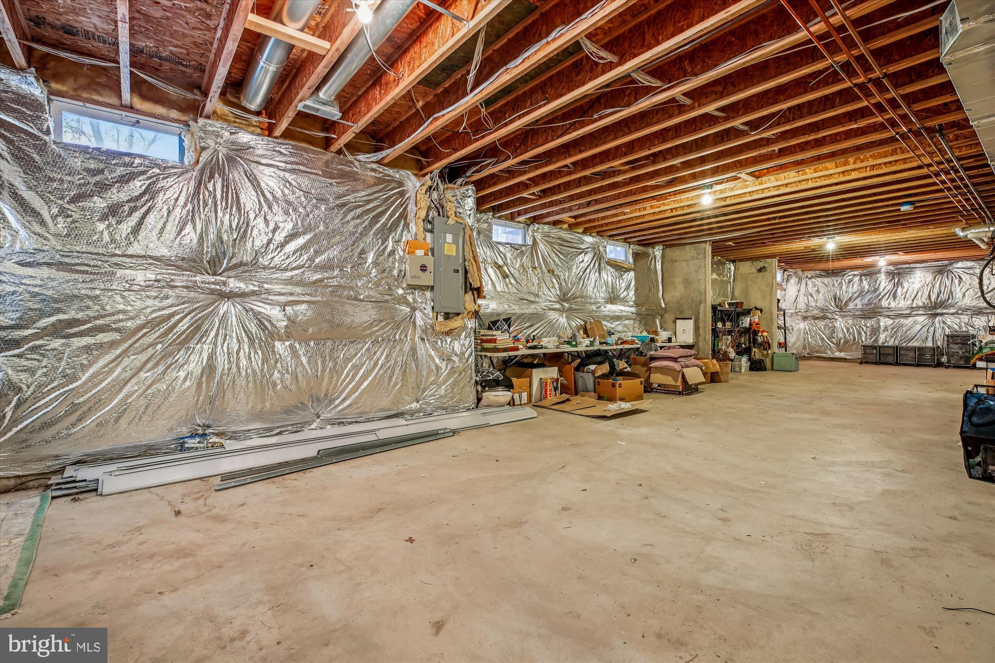 ROCKVILLE HEIGHTS - Residential