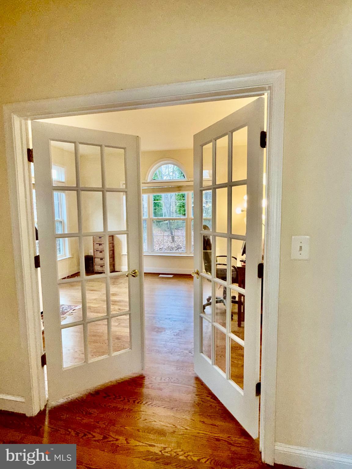 ROCKVILLE HEIGHTS - Residential