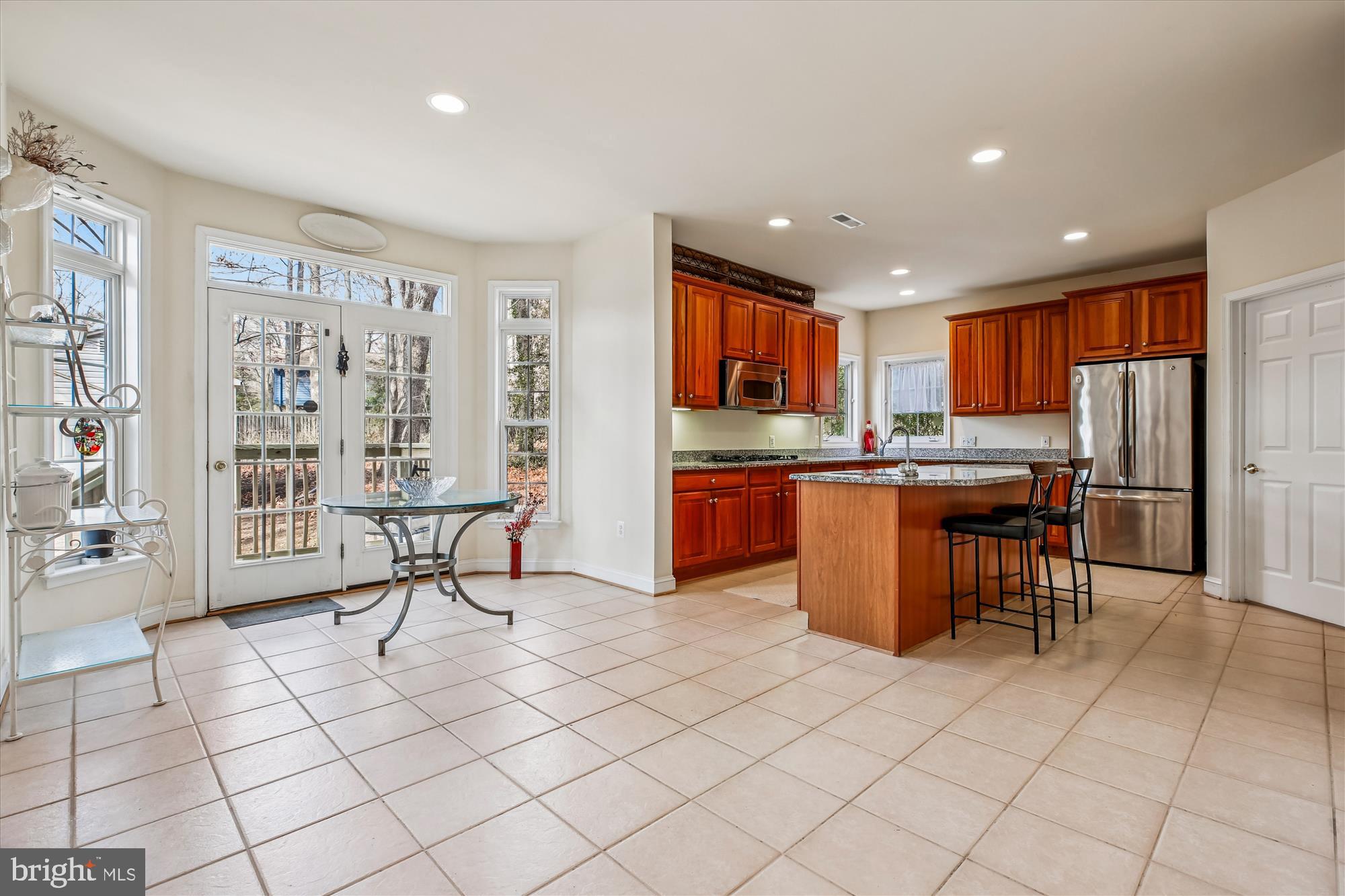 ROCKVILLE HEIGHTS - Residential