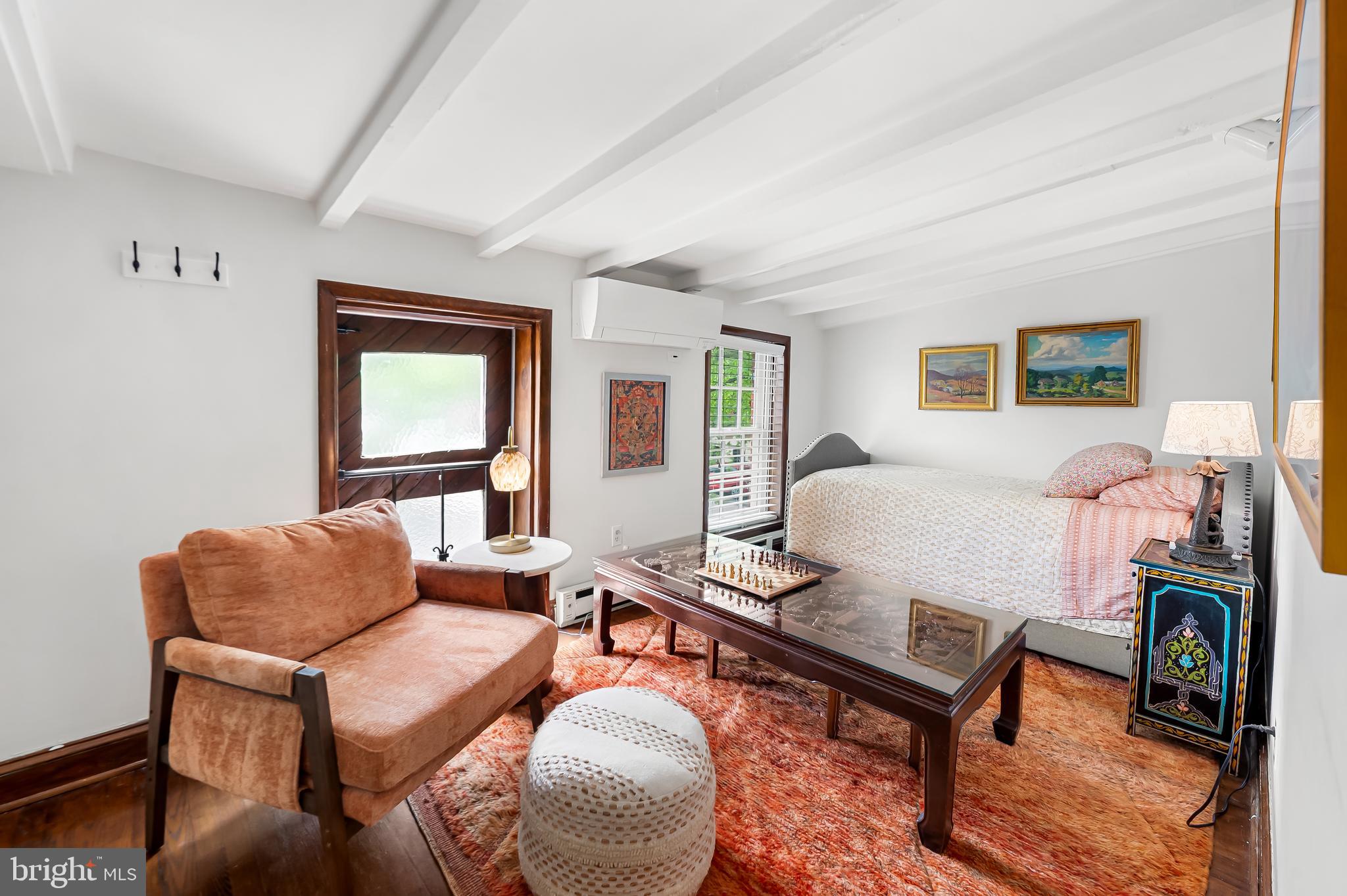 BOLTON HILL HISTORIC DISTRICT - Residential Lease