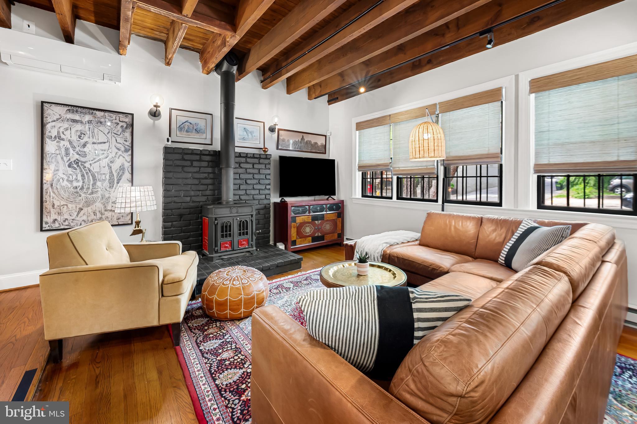 BOLTON HILL HISTORIC DISTRICT - Residential Lease