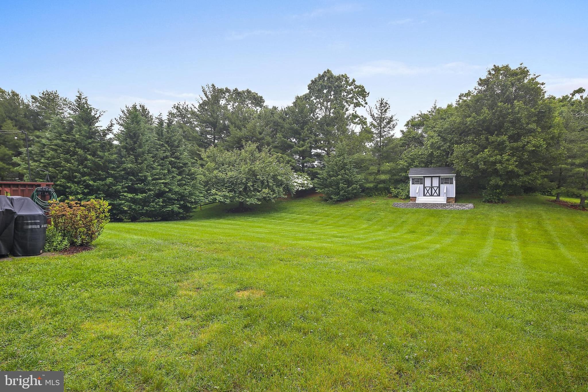 BRIARCLIFF MANOR - Residential