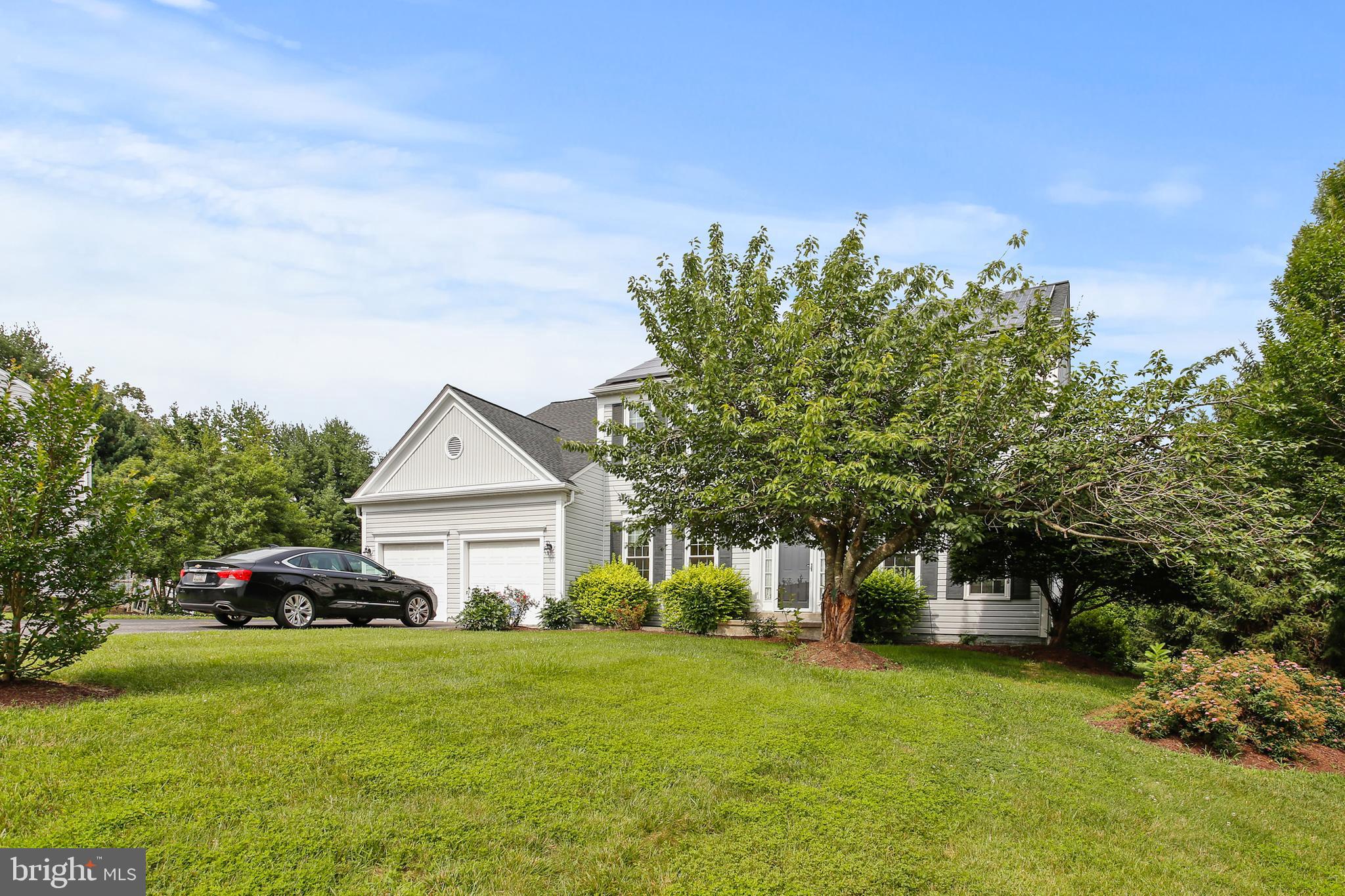 3305 BIGELOW COURT