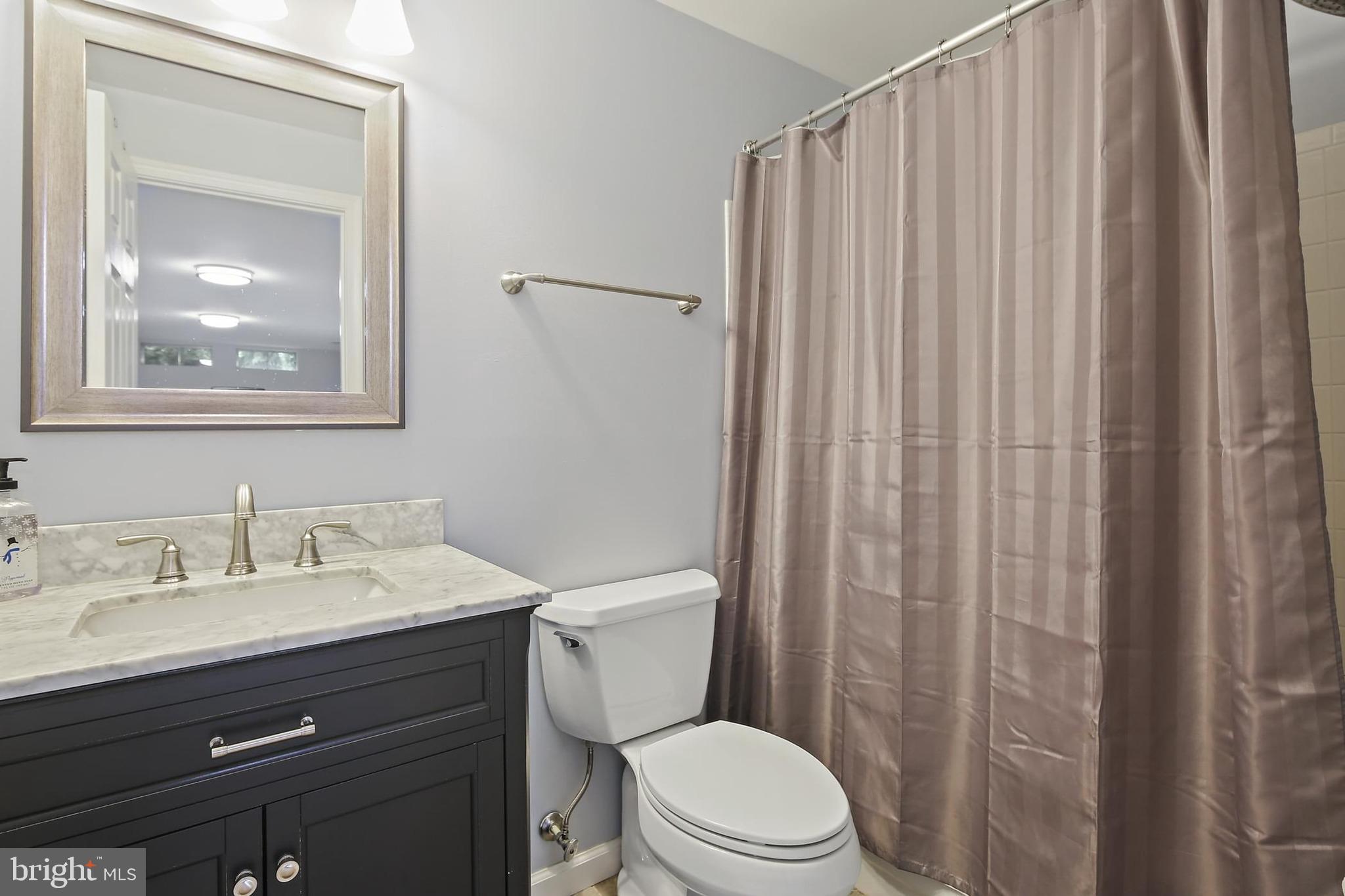 BRIARCLIFF MANOR - Residential