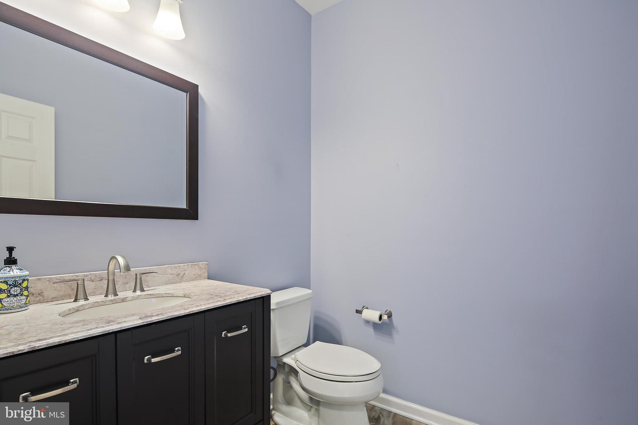 BRIARCLIFF MANOR - Residential