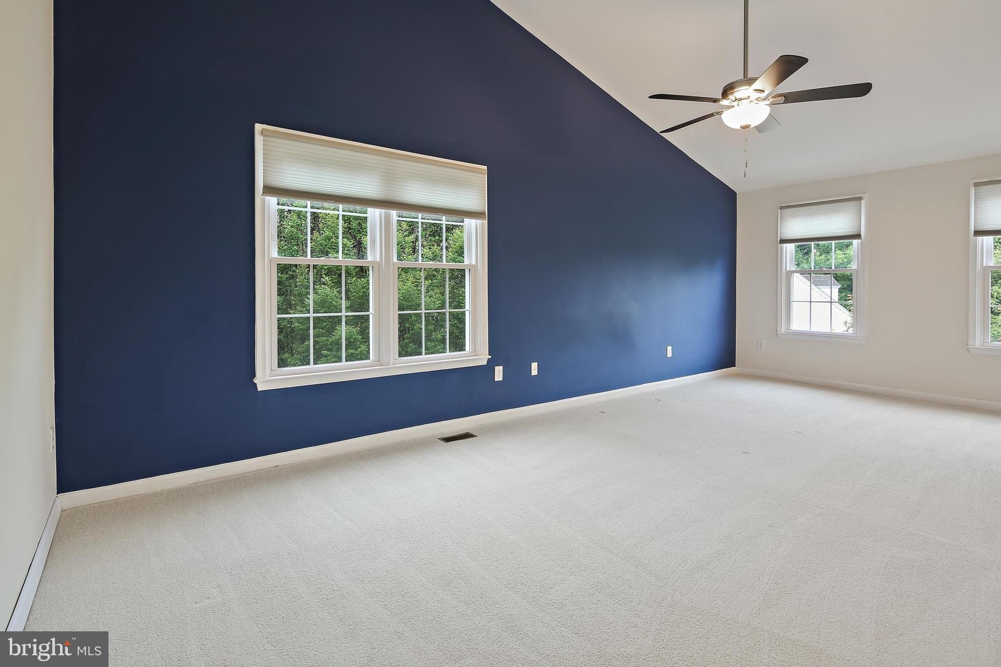 BRIARCLIFF MANOR - Residential