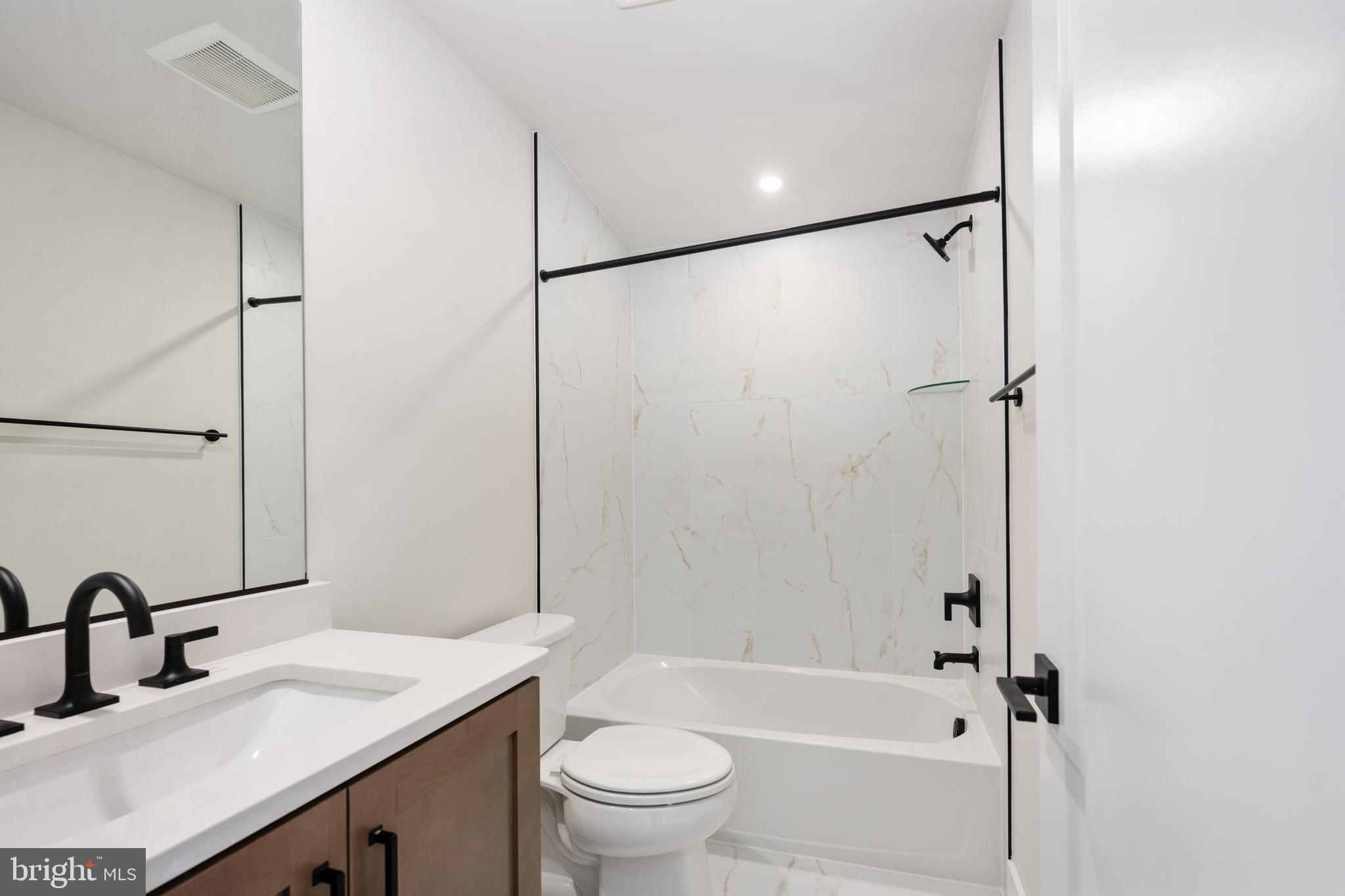 TOLL BROTHERS AT WOODBURN - Residential