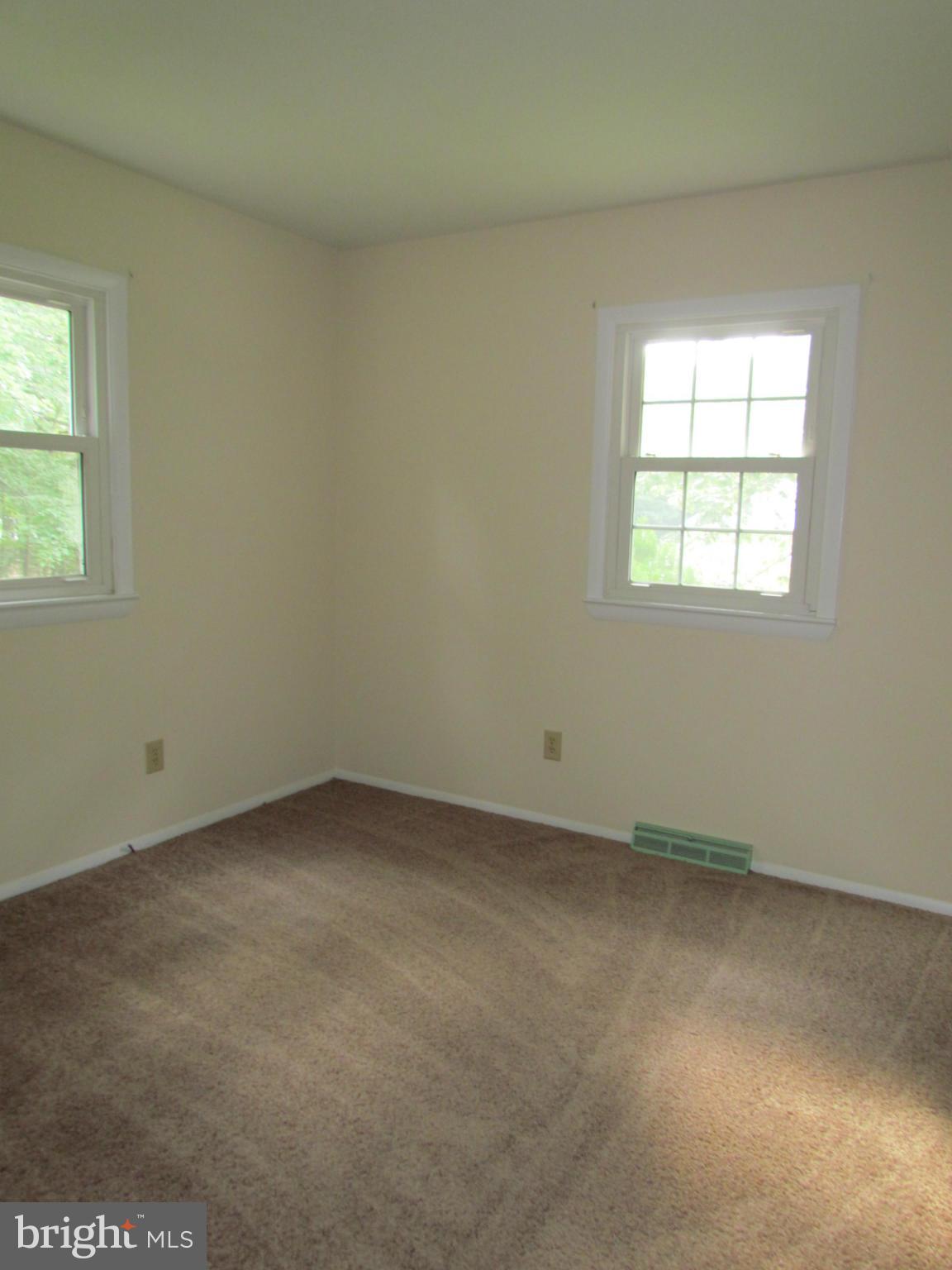 MAPLE RUN - Residential