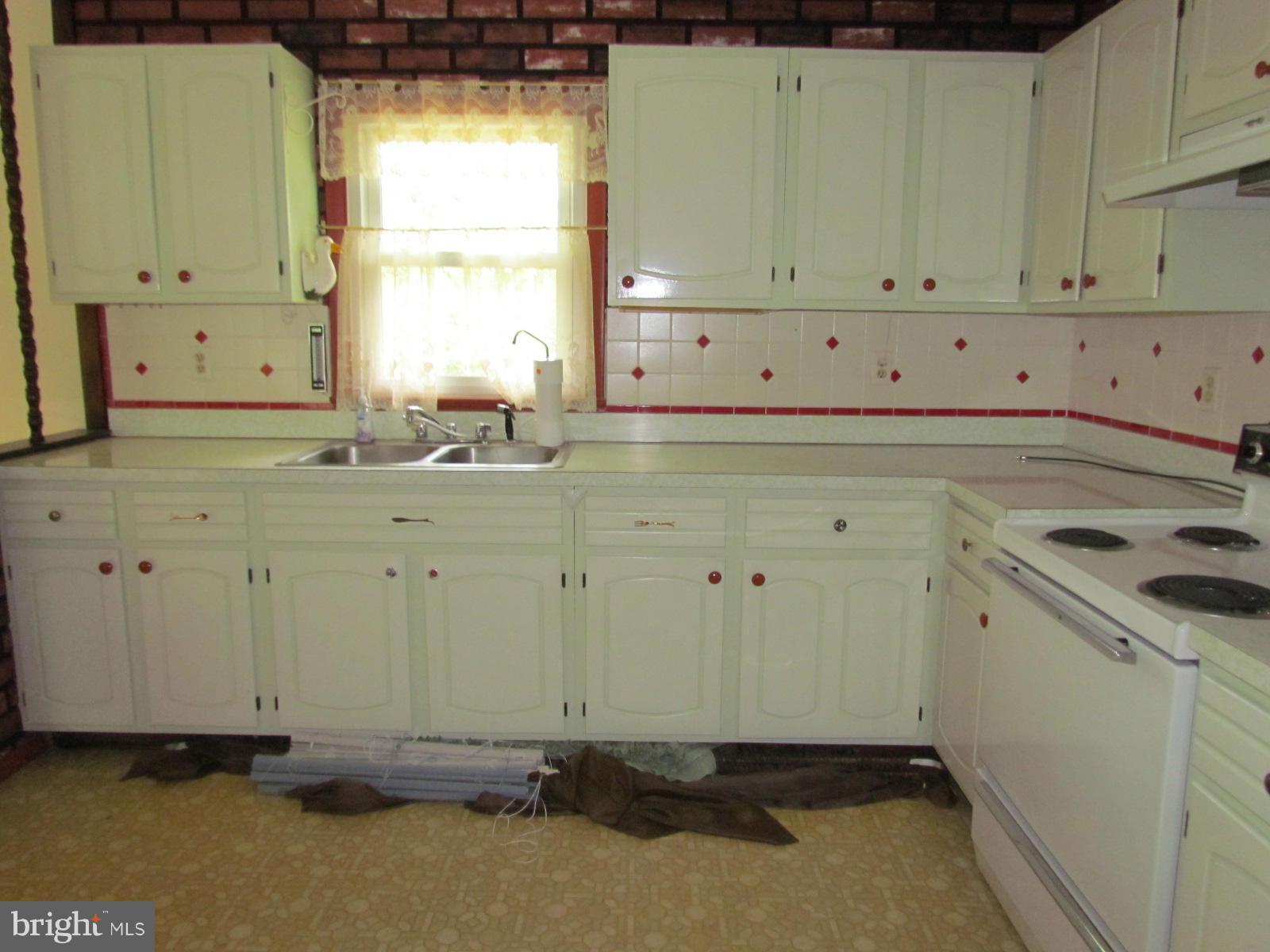 MAPLE RUN - Residential