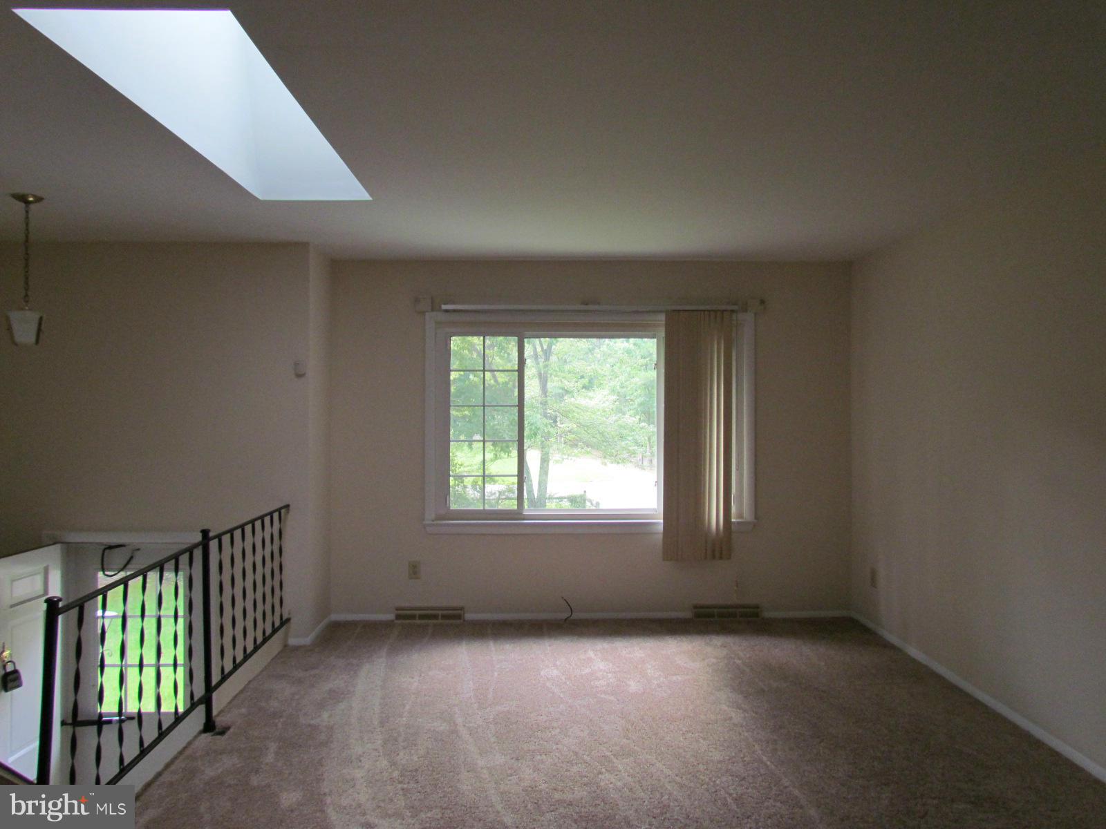 MAPLE RUN - Residential