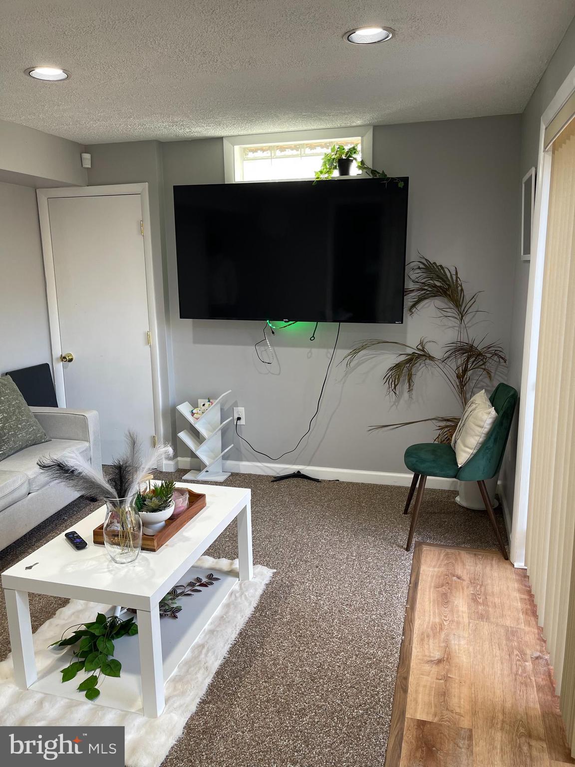 1202 ROSEMERE AVENUE