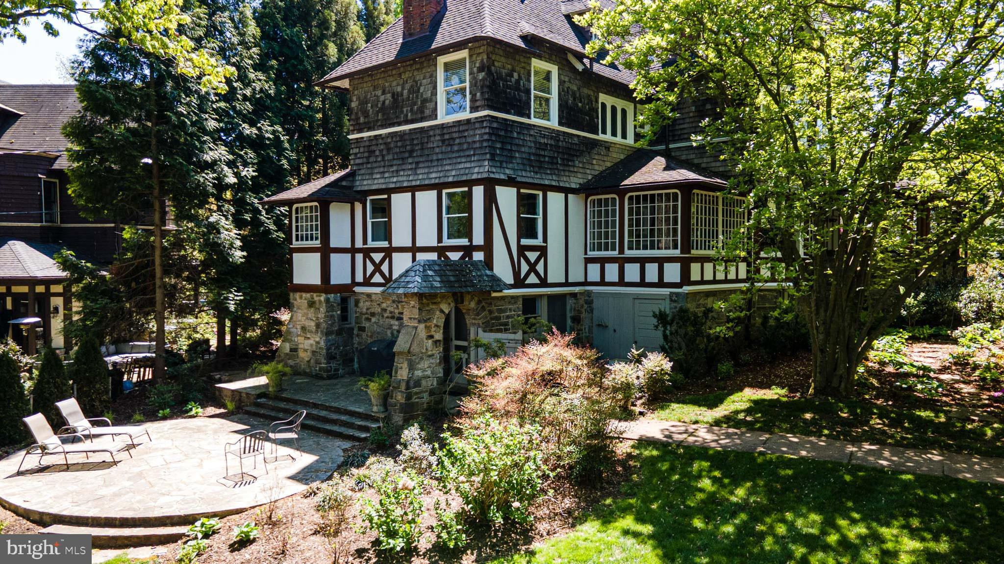 ROLAND PARK - Residential