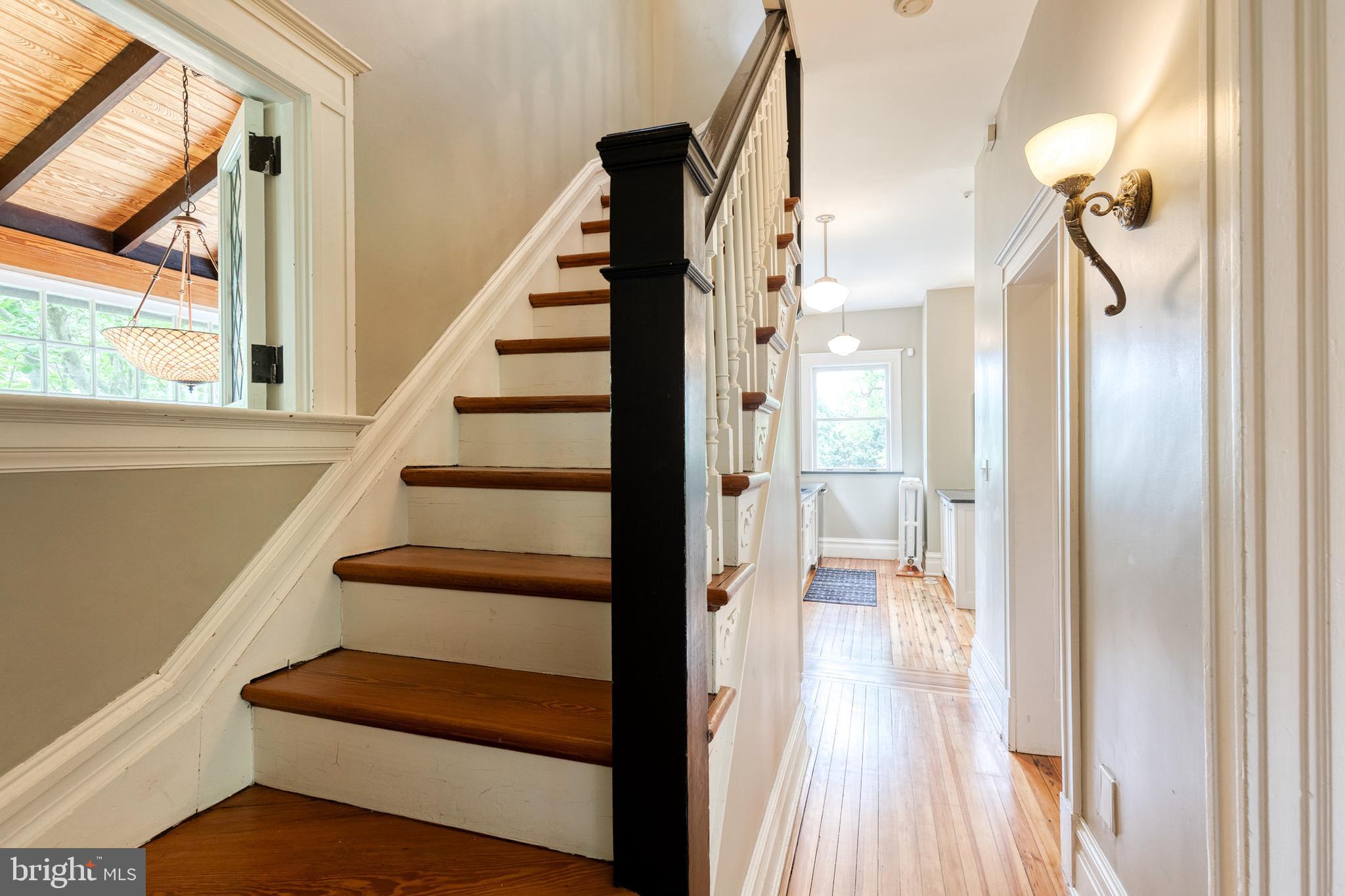 ROLAND PARK - Residential