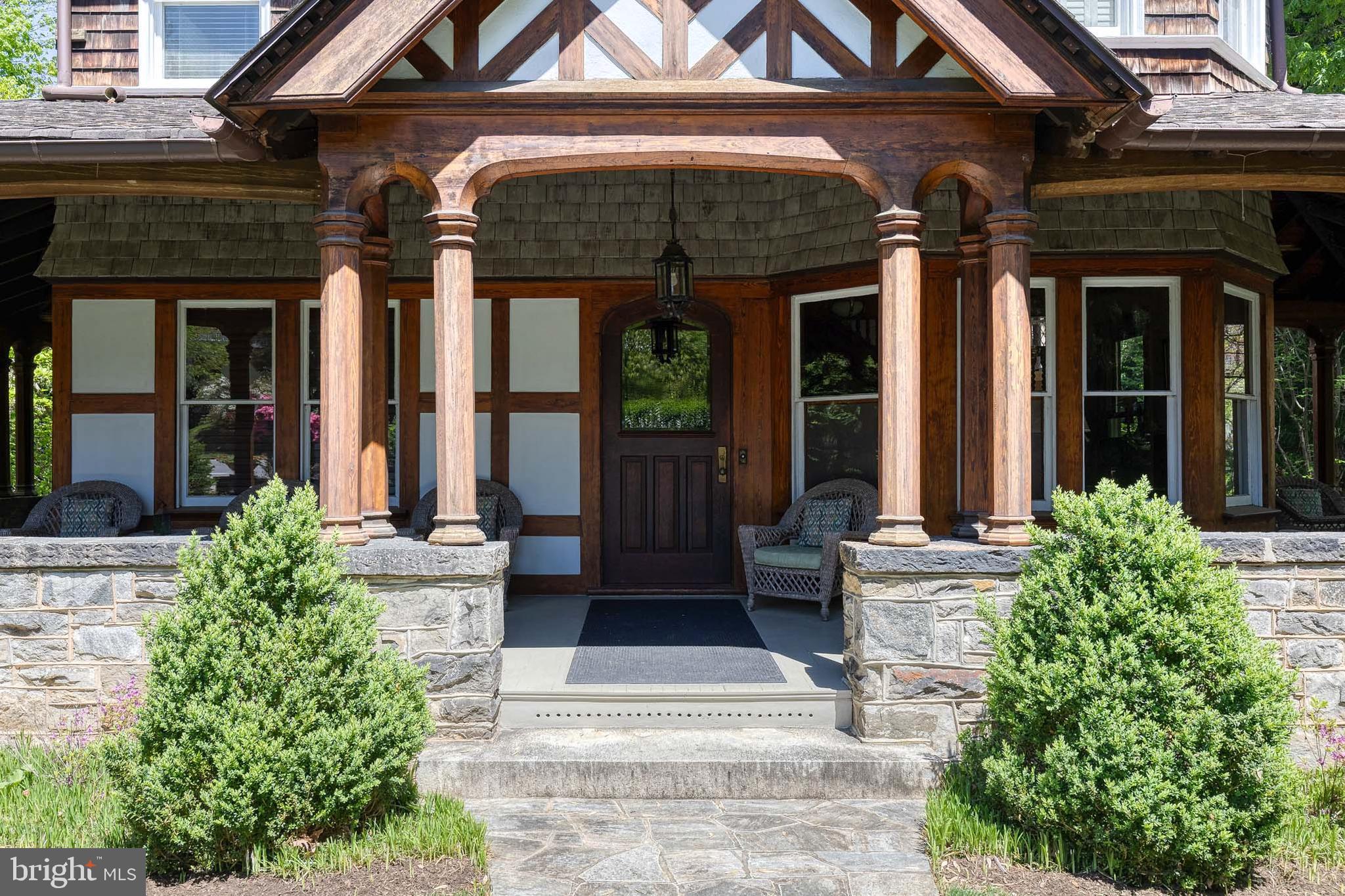 ROLAND PARK - Residential