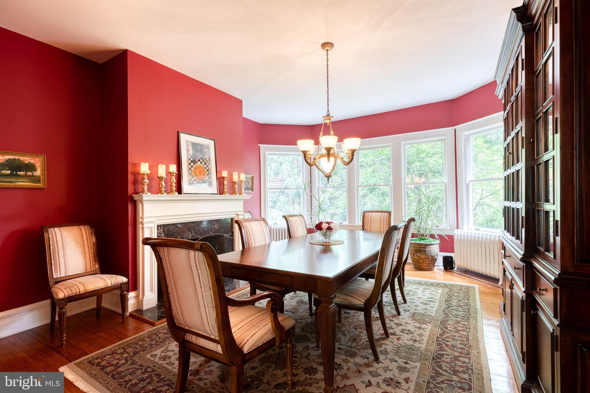 ROLAND PARK - Residential