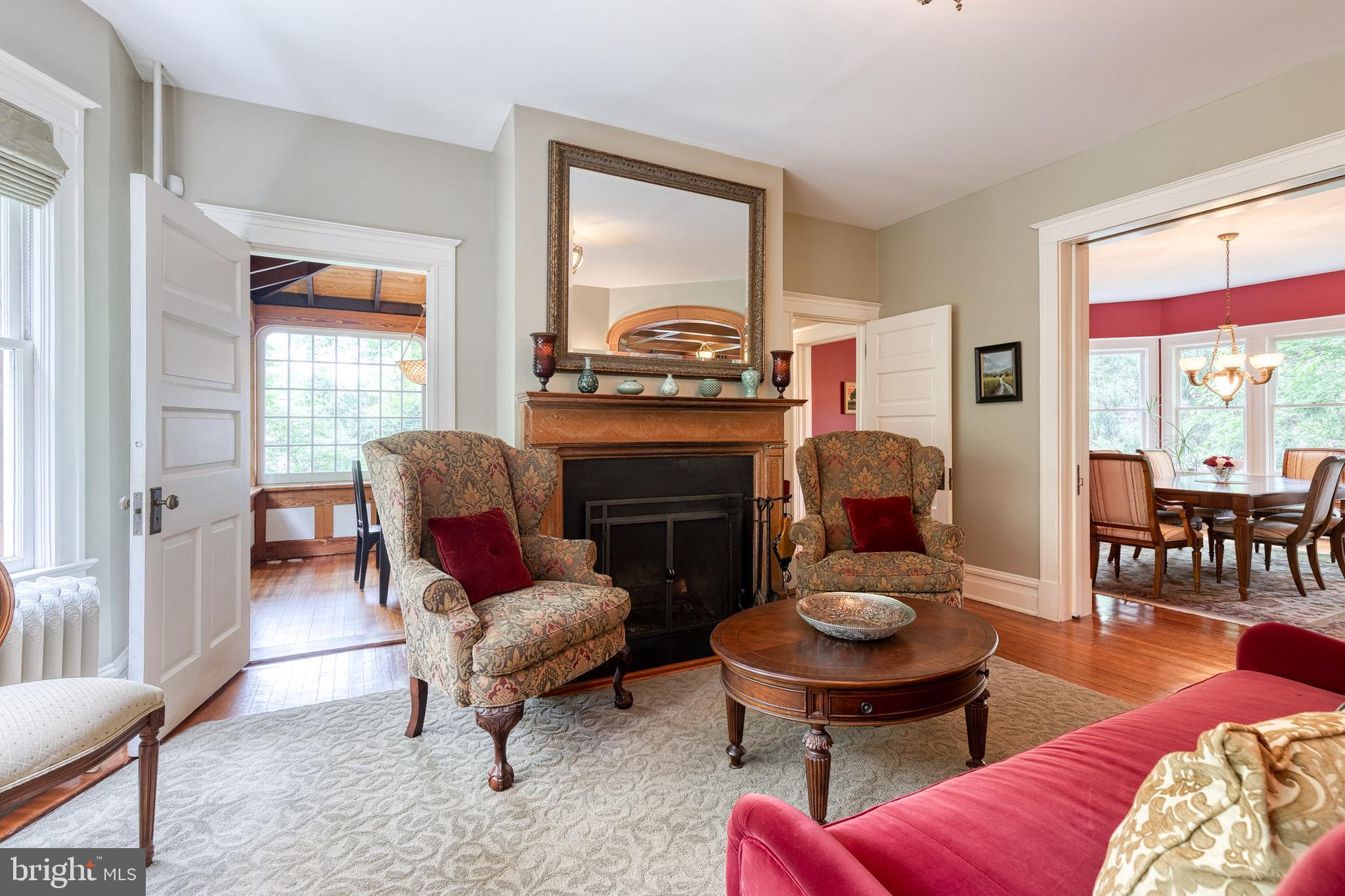 ROLAND PARK - Residential