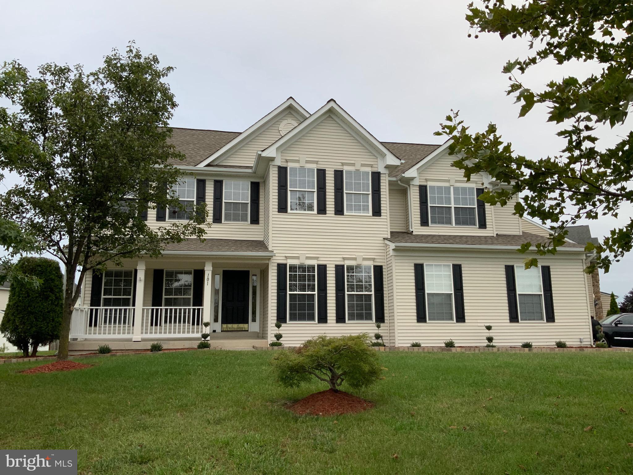 Gorgeous stately home that has been newly renovated to look like a model home! This home boasts over 5,000 finished square feet of spacious living space with a 2 car attached garage & all wooden and tile floors on all three levels. It features a gourmet kitchen with island, granite, backsplash and even a built in desk. The 2 story family room has a lovely gas fireplace with a 2 story stone wall chimney complete with ceiling fan. The first floor has an extra large dinning room to accommodate a larger dinning table along with a separate living room that could be used as a music room, second office or anything you like. The first floor also has an extra large library that could be transformed to a first floor bedroom since there is a lovely full marble bathroom right next door to it! The upstairs master suite has french doors and a huge master closet with his and her separate oversized areas. The large luxury master bath has an oversized separate walk in shower with a large oversized soaking tub and private doored toilet area along with linen closet as well. The upstairs also has an oversized walk in laundry room. There are additionally 3 oversized upstairs bedrooms with large closets. The walk out bright and cheerful basement has a full bar area complete with full size refrigerator, sink, stove, and microwave at the end of the oversized recreation/family room. It also boasts two large den/offices with their own closets & it even has a separate utility room with lots of extra storage space as well. This large beautiful home is vacant and in pristine move in condition. It is truly all ready for your immediate occupancy & enjoyment!
