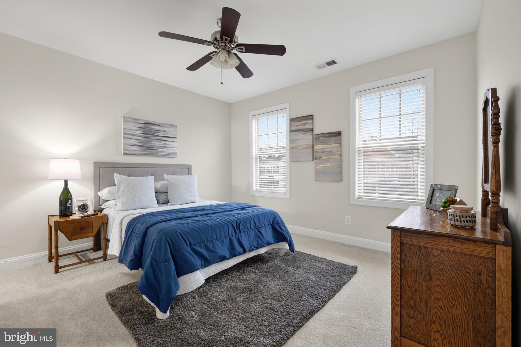 ASHBURN PLACE - Residential