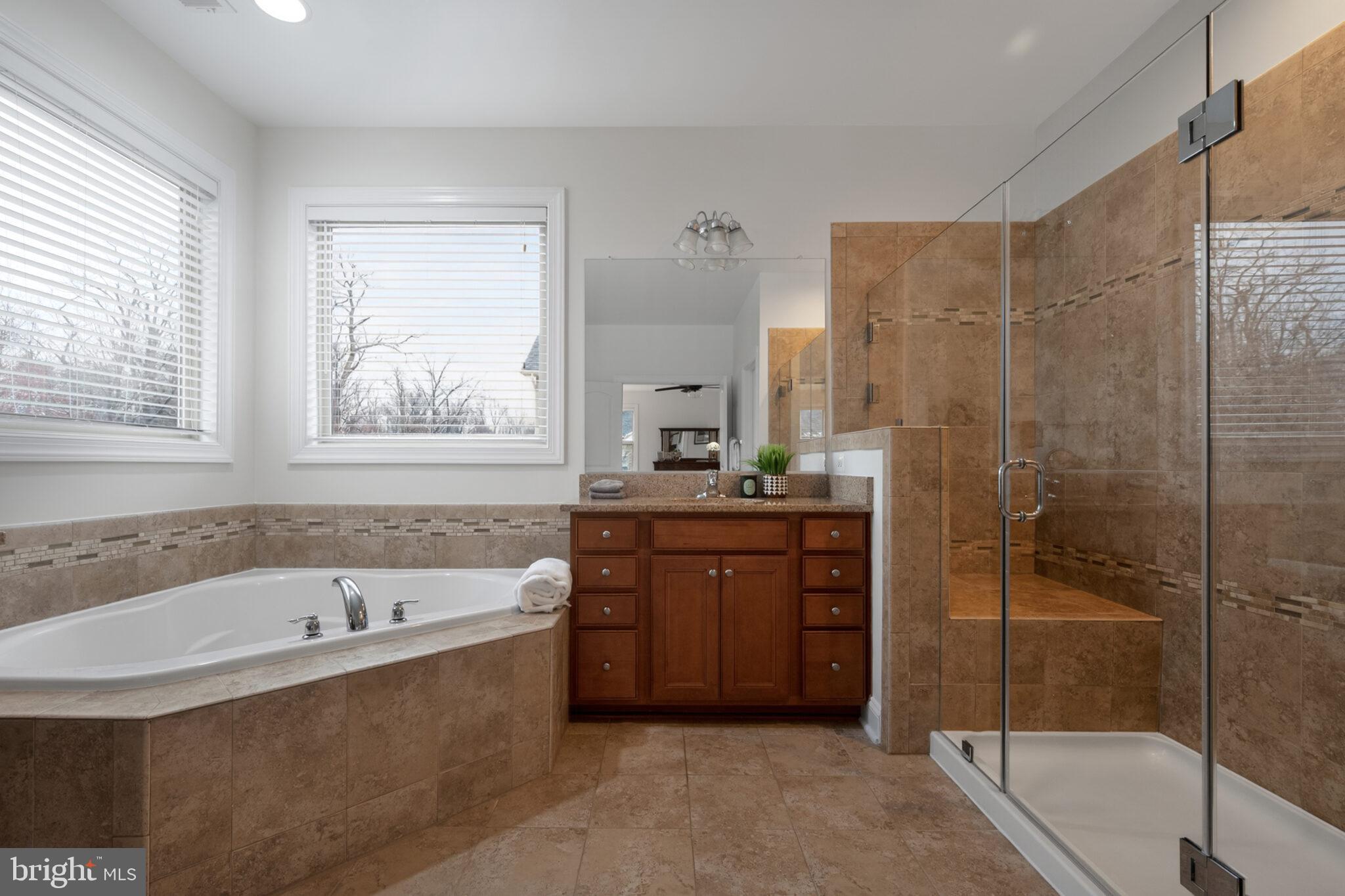 ASHBURN PLACE - Residential