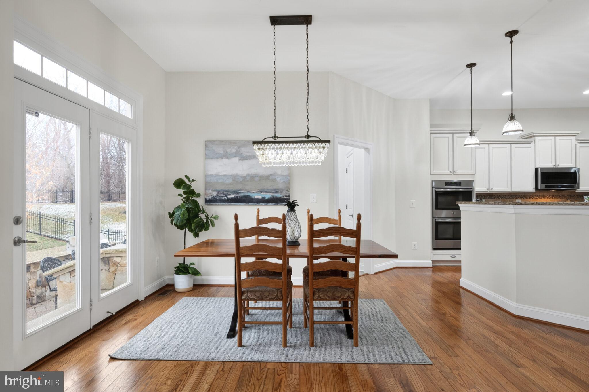 ASHBURN PLACE - Residential