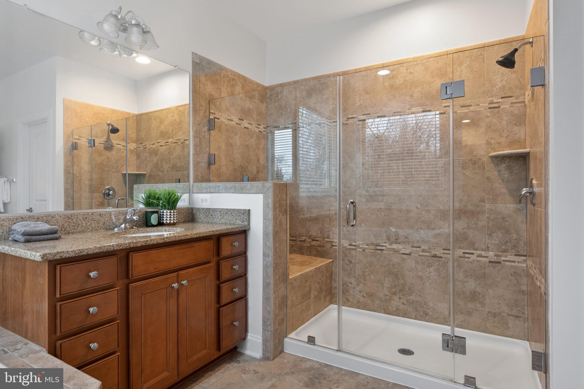 ASHBURN PLACE - Residential