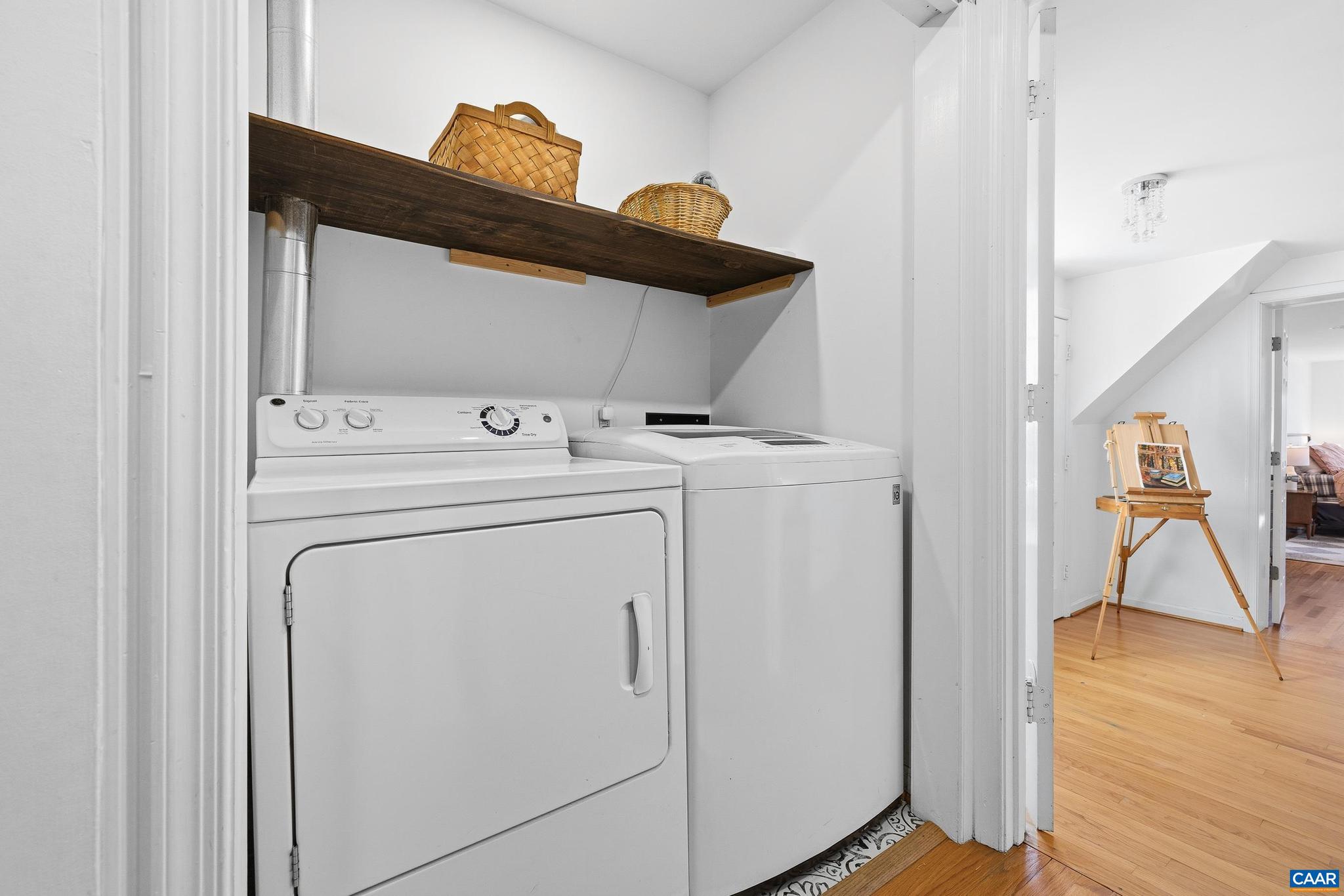 LAYDAN VILLAGE - Residential